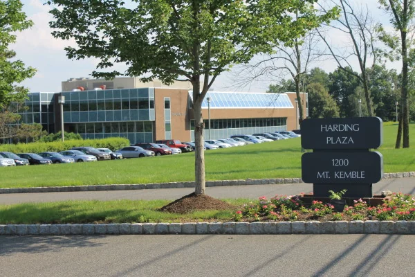 Harding Plaza - photo 1 - Morristown, NJ