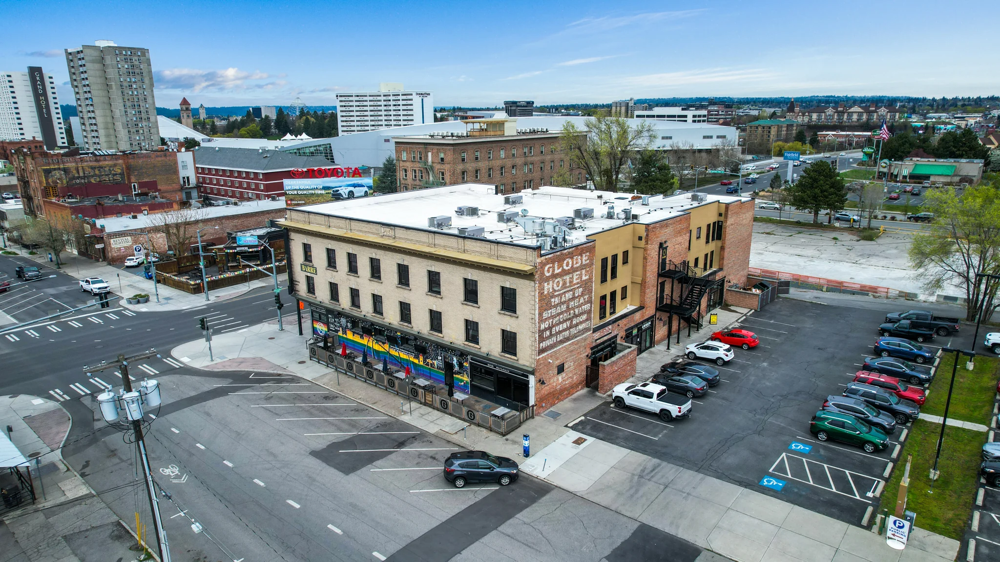 Globe Building