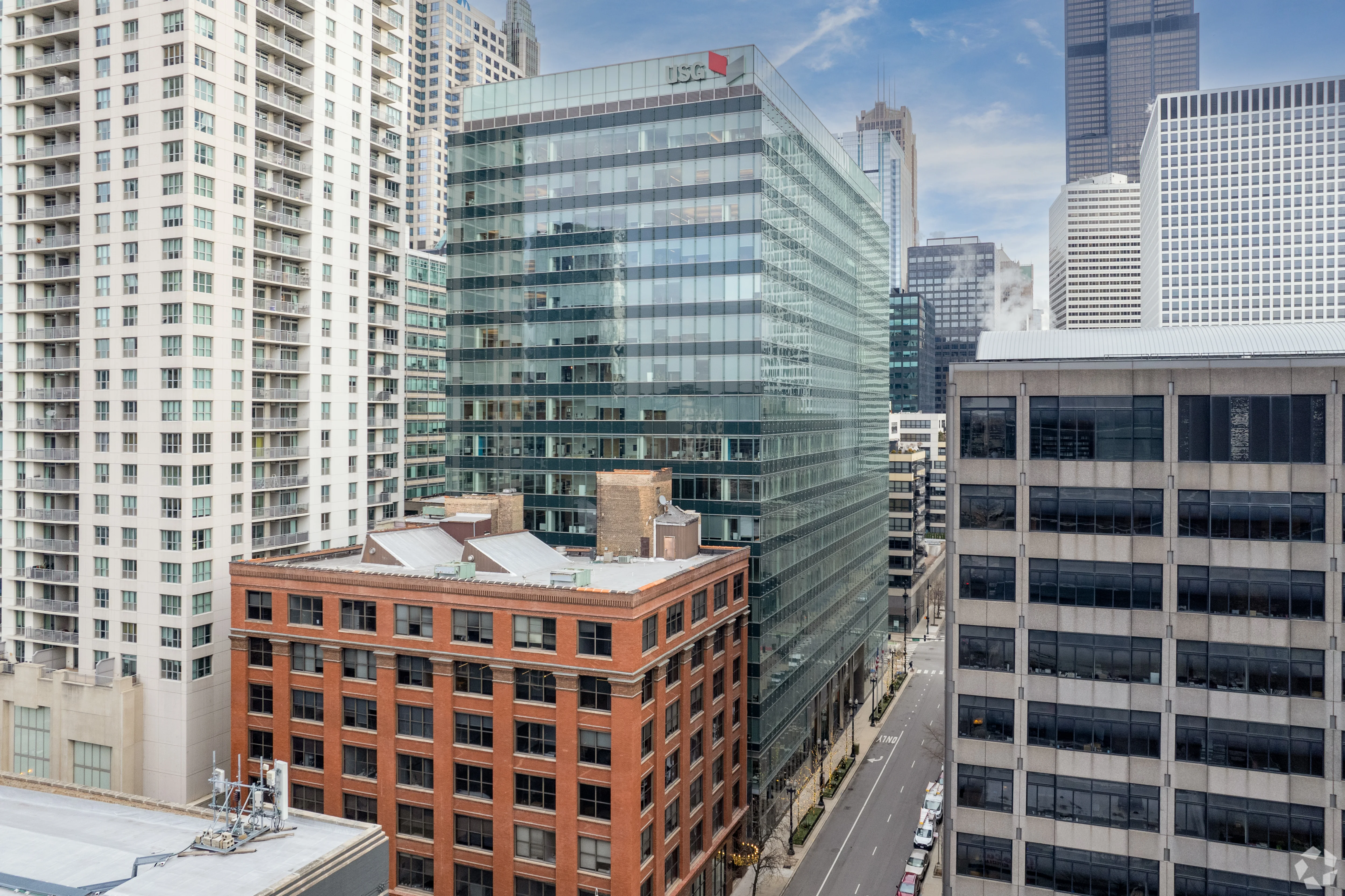 USG Building - photo 2 - Chicago, IL