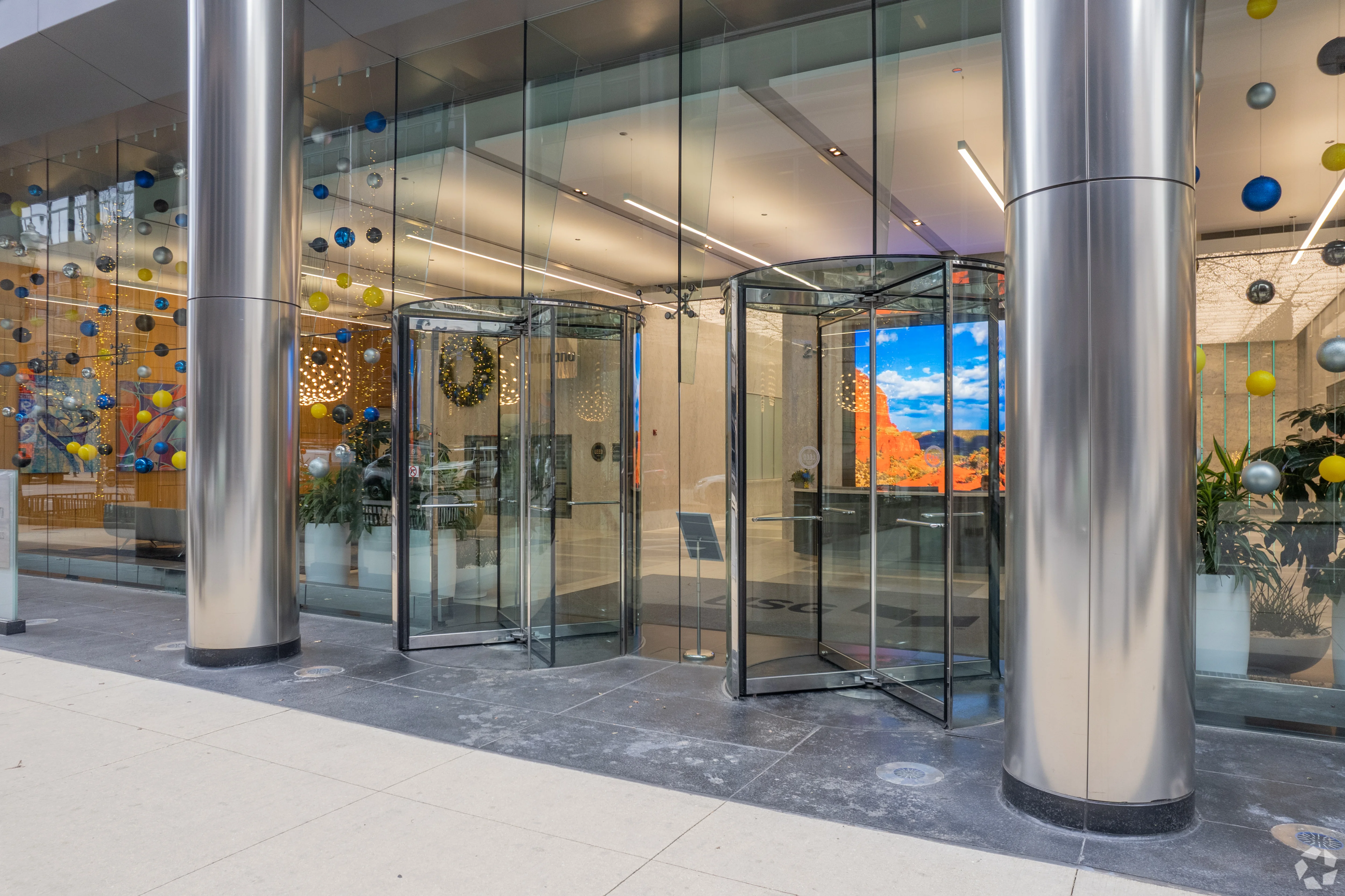 USG Building - photo 3 - Chicago, IL