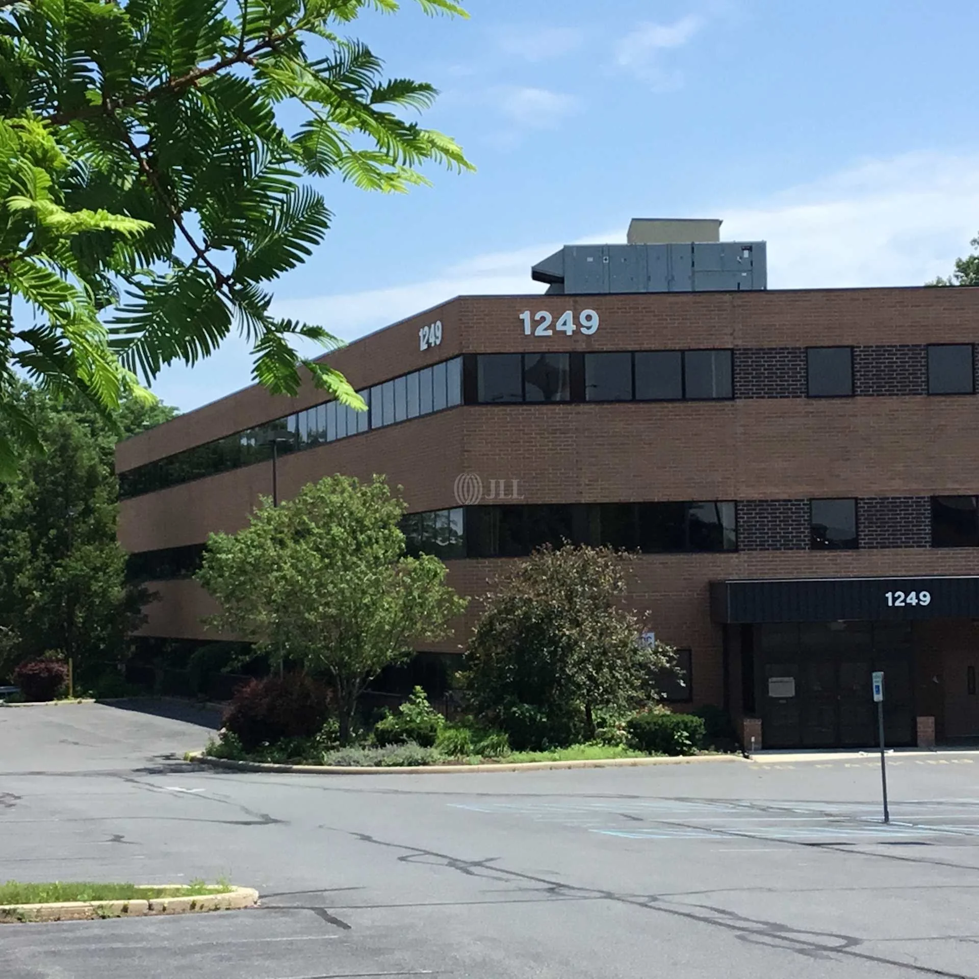 1249 S Cedar Crest Blvd — Lease in Allentown, PA, photo 3 of 5