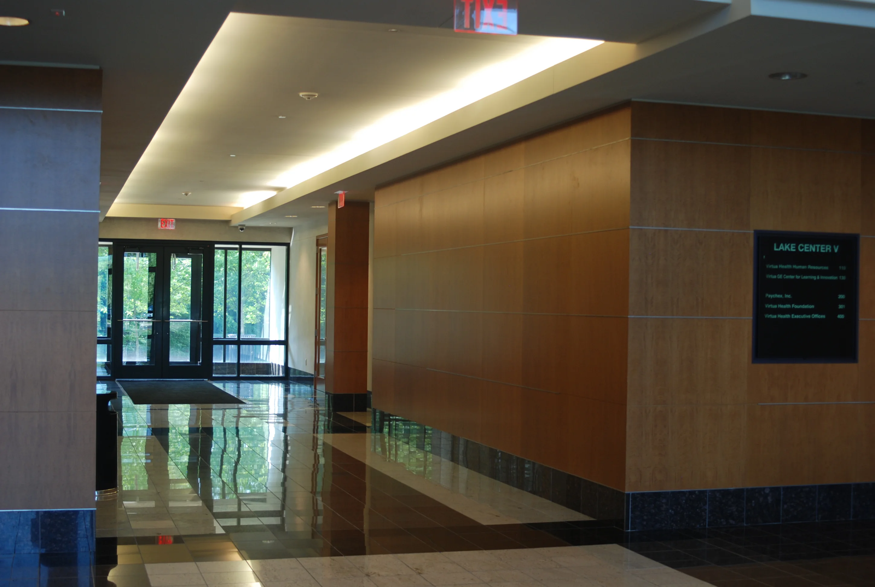 Lake Center V — Lease in Marlton, NJ, photo 4 of 8