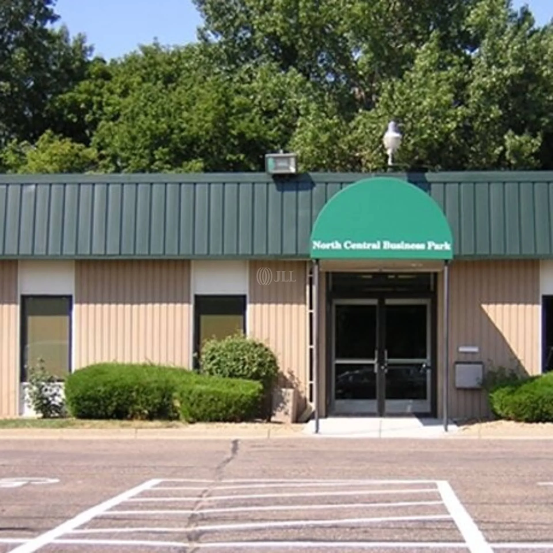 North Central I — Lease in Fridley, MN, photo 3 of 4