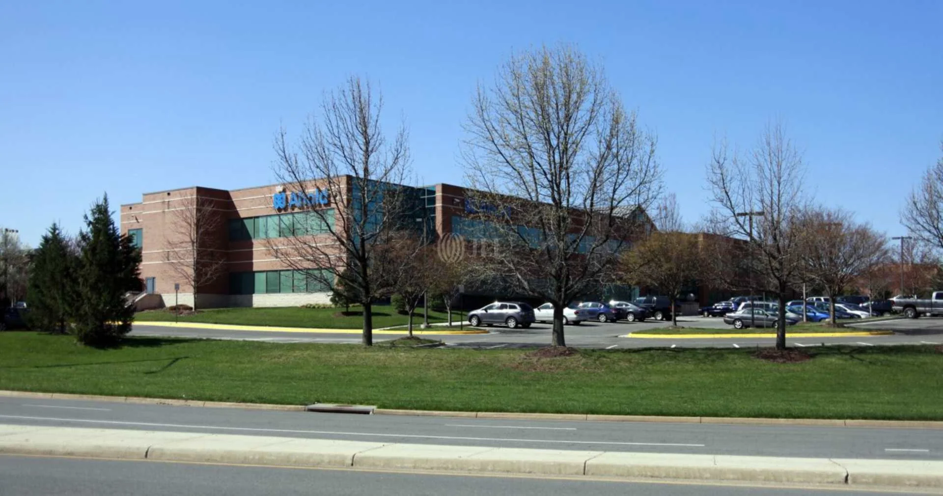 Corporate Pointe 2 — Lease in Chantilly, VA, photo 4 of 8