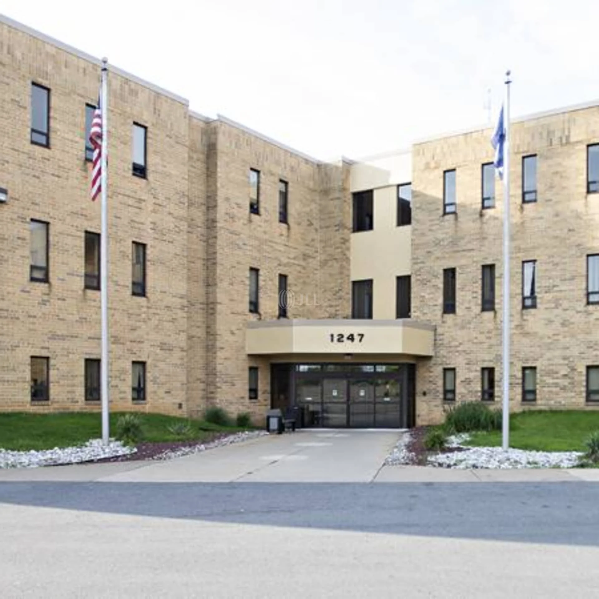 1247 S Cedar Crest Blvd — Lease in Allentown, PA, photo 2 of 5