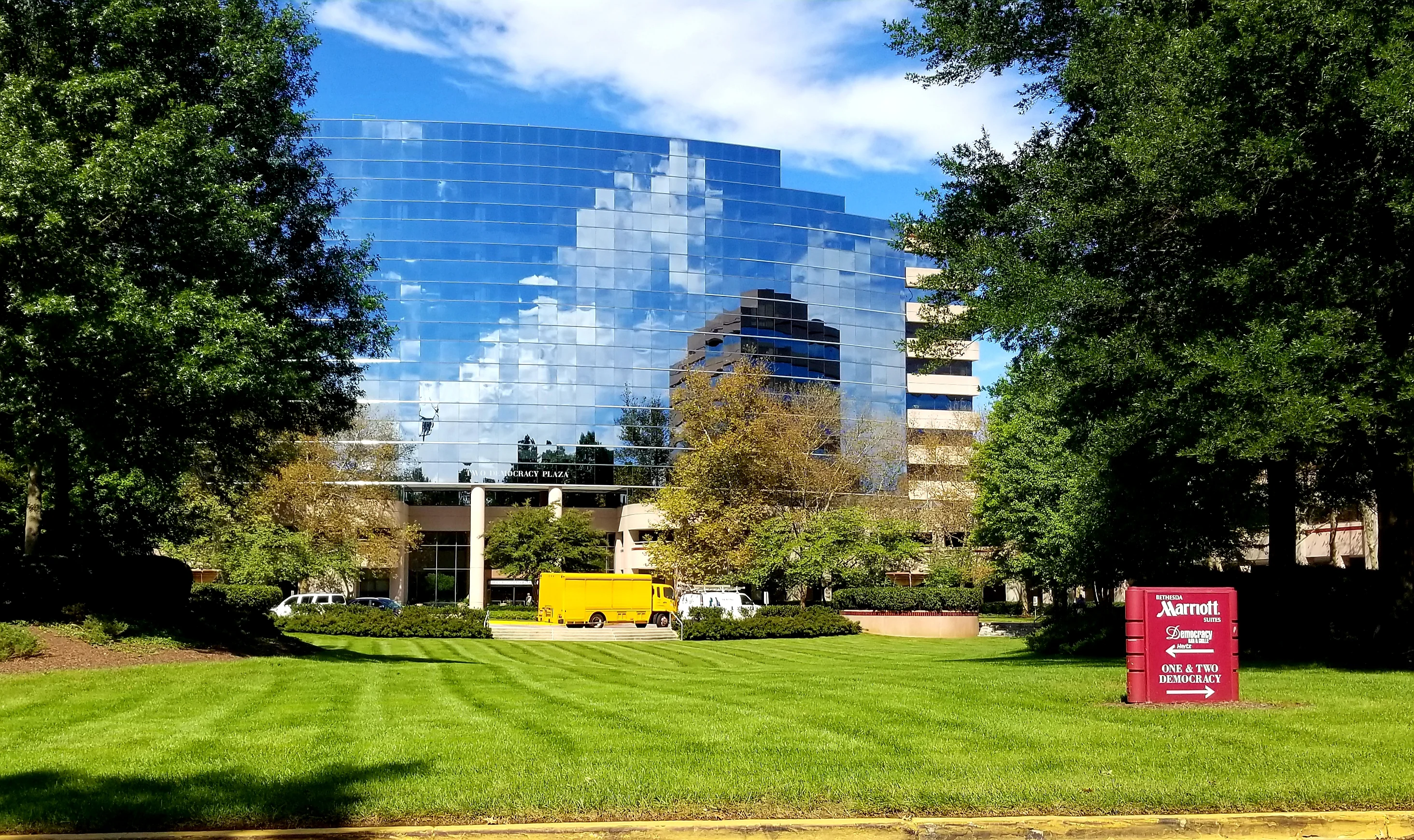 Two Democracy Plaza - photo 12 - Bethesda, MD