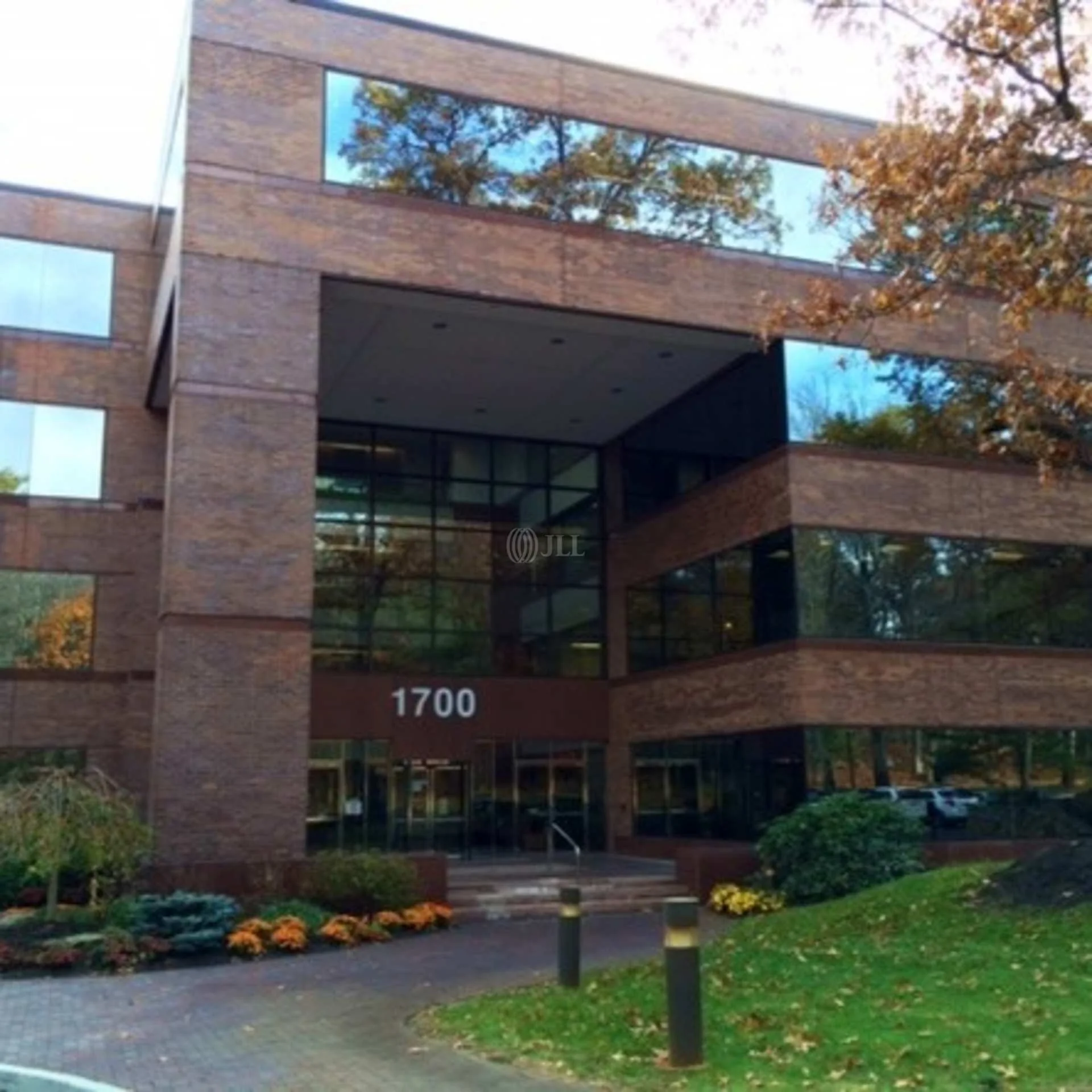 1700 West Park — Lease in Westborough, MA, photo 3 of 5