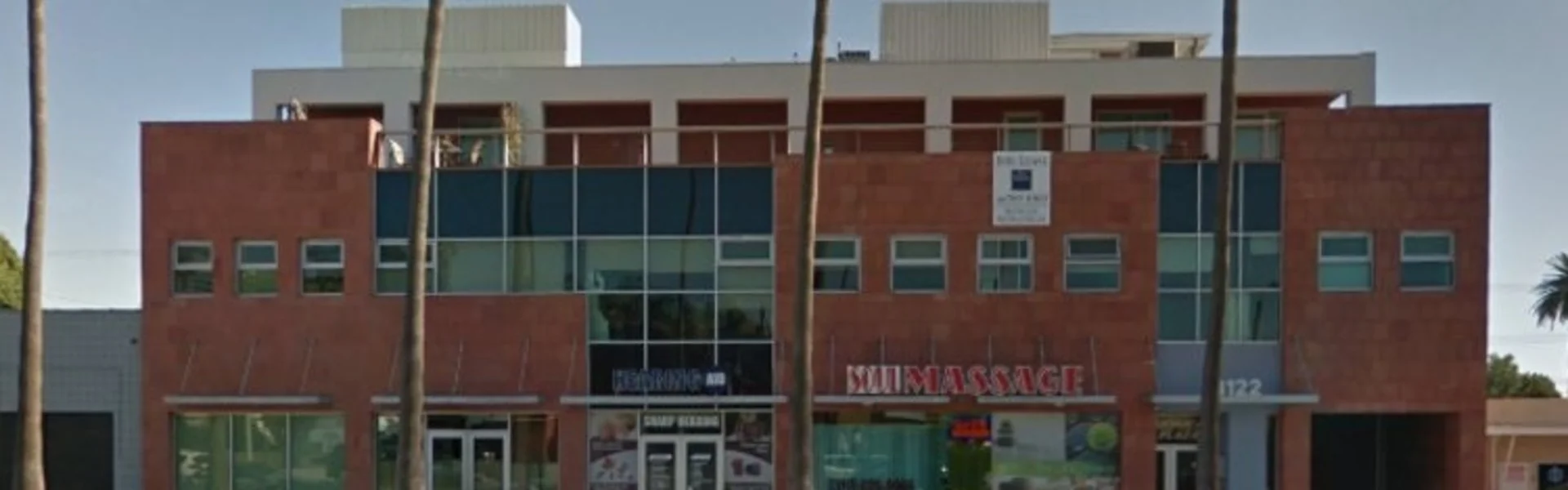 3122 Santa Monica Blvd — Lease in Santa Monica, CA, photo 4 of 5