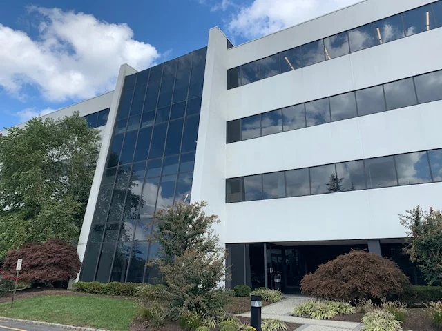 Metropark South 1 — Lease in Matawan, NJ, photo 1 of 8
