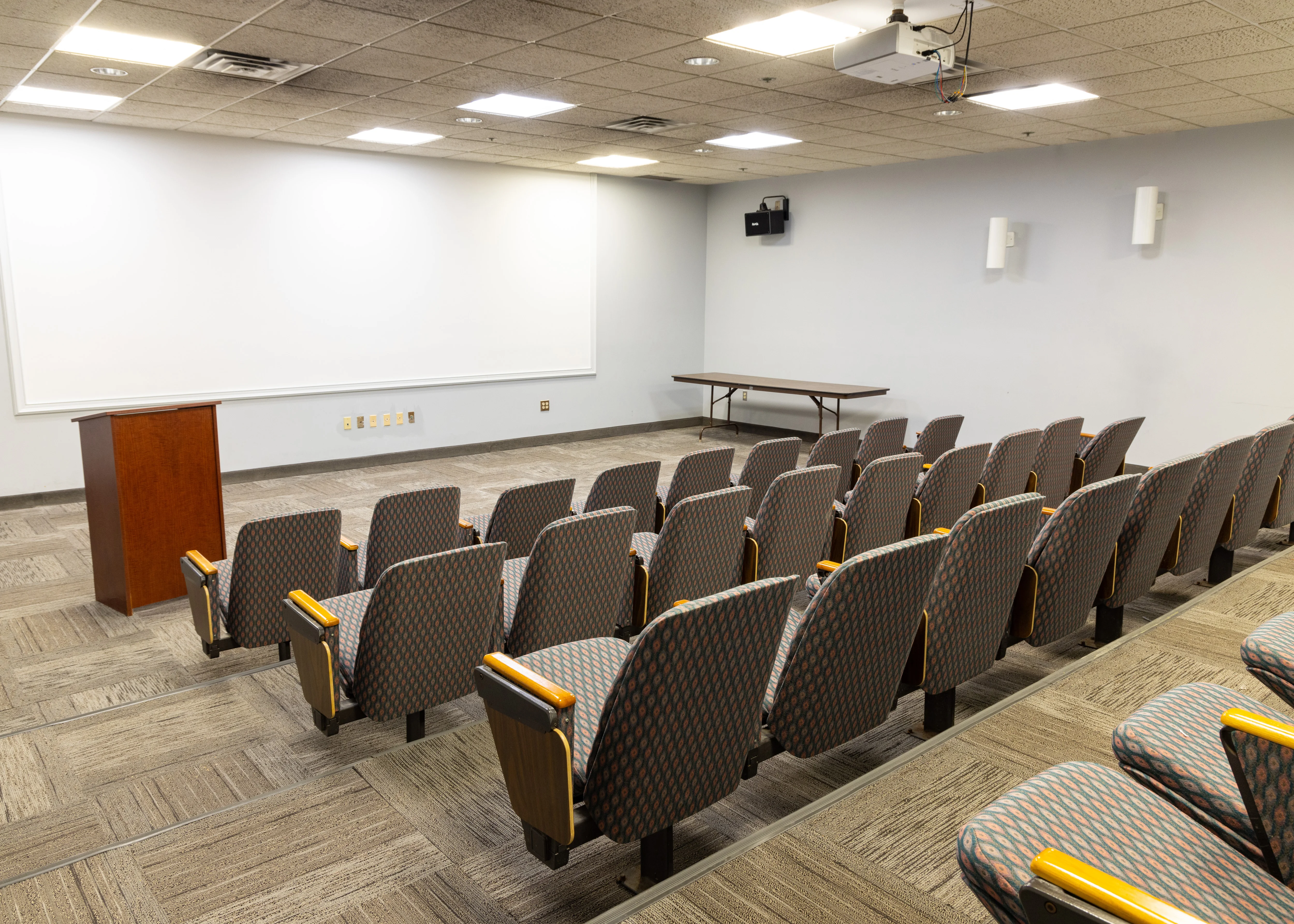 One Corporate Exchange — Lease in Beachwood, OH, photo 6 of 8