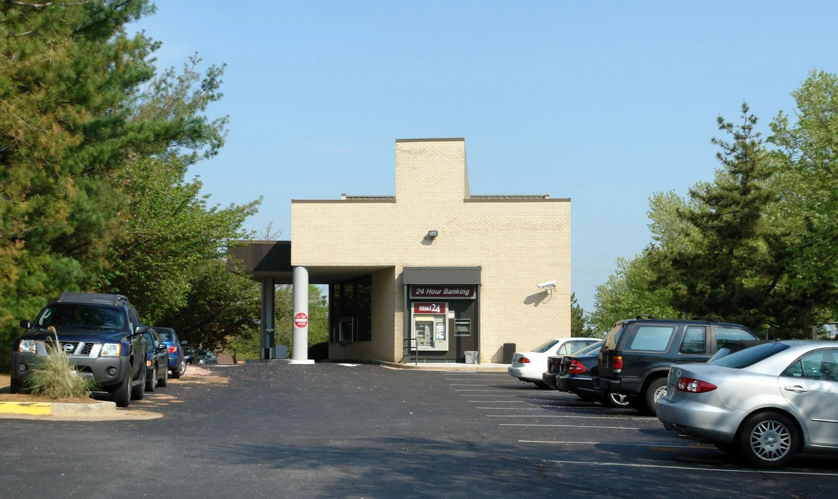 9401 Key West Ave — Lease in Rockville, MD, photo 2 of 8