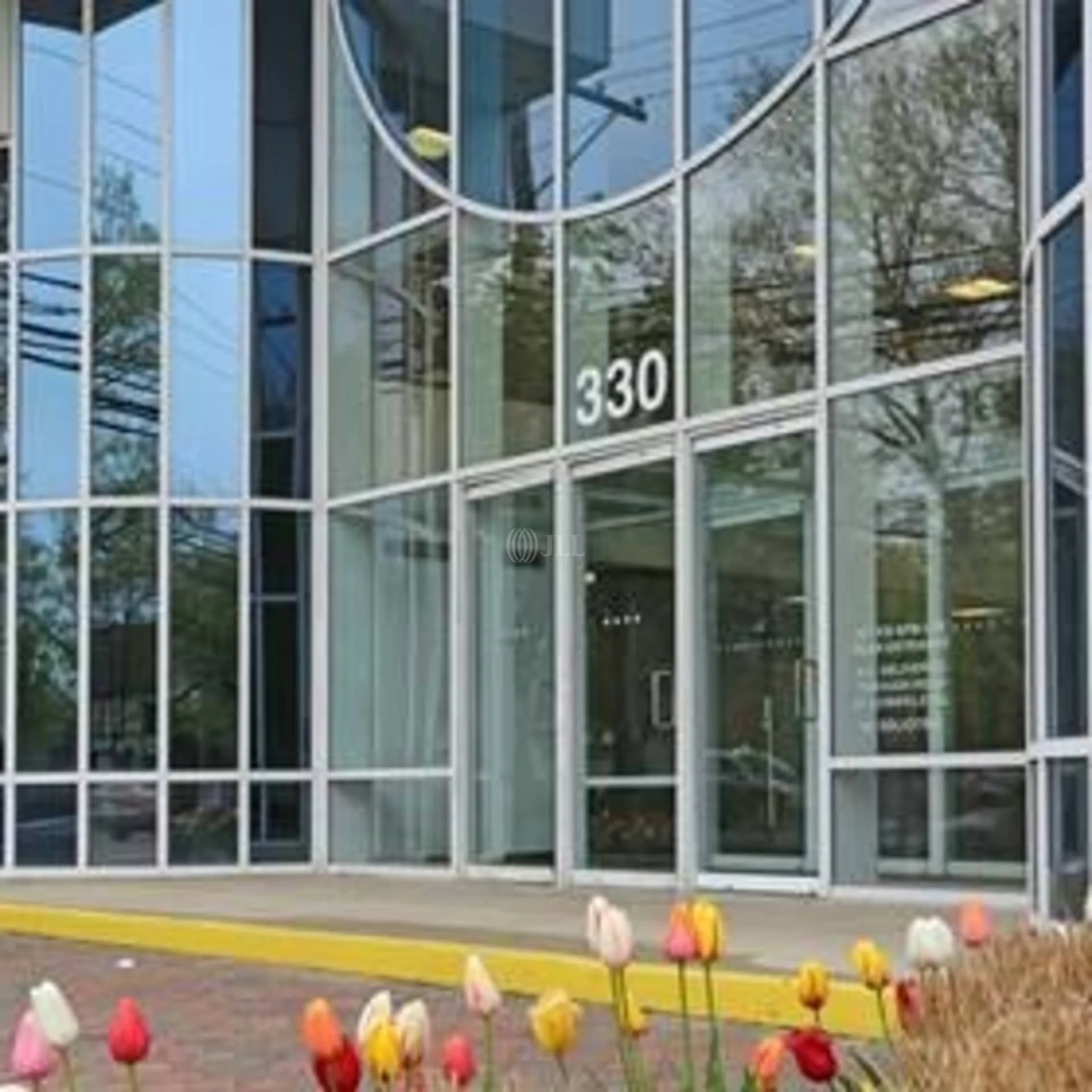 Century Plaza - photo 2 - Mineola, NY