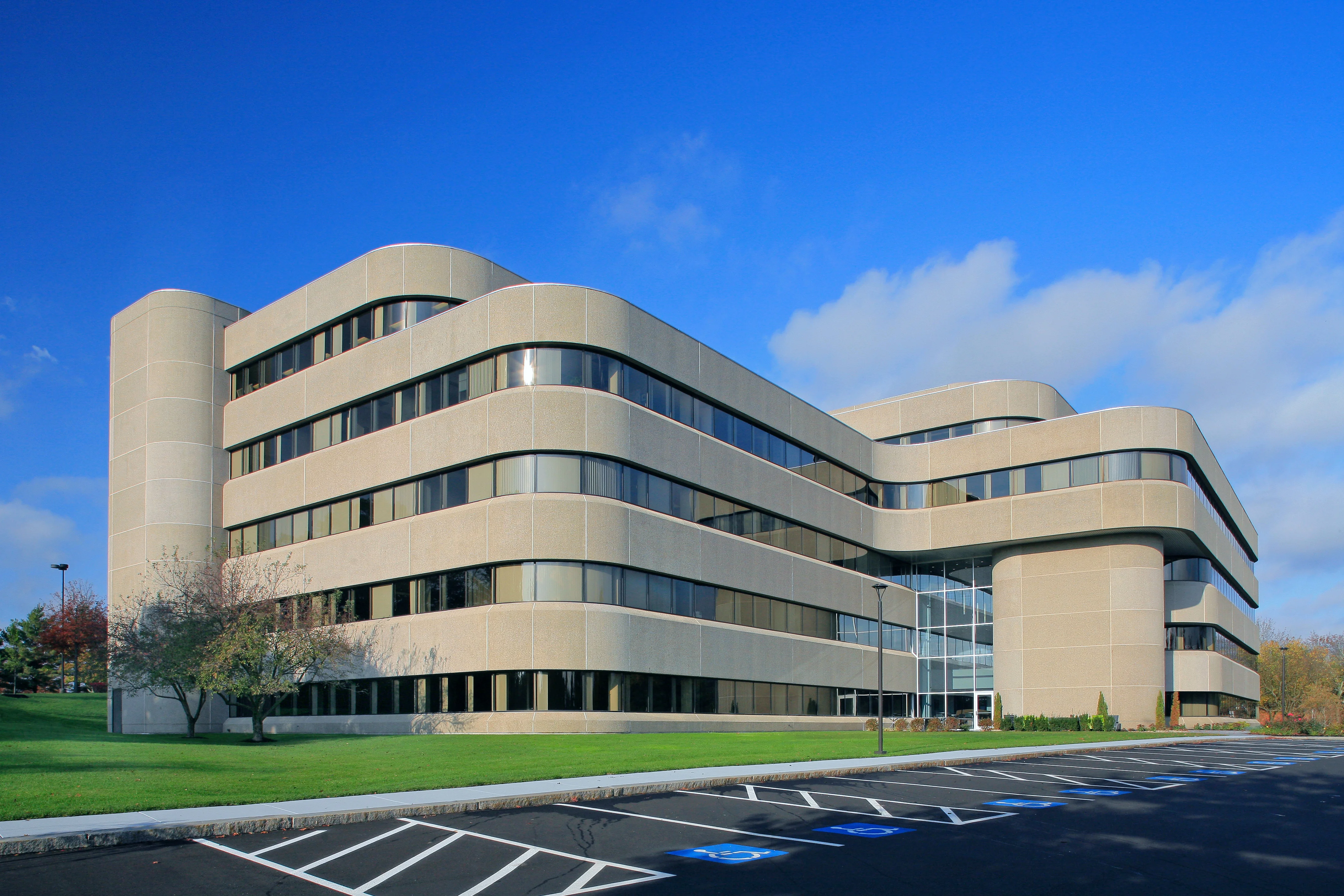 Burlington Business Center - II — Lease in Burlington, MA, photo 2 of 8