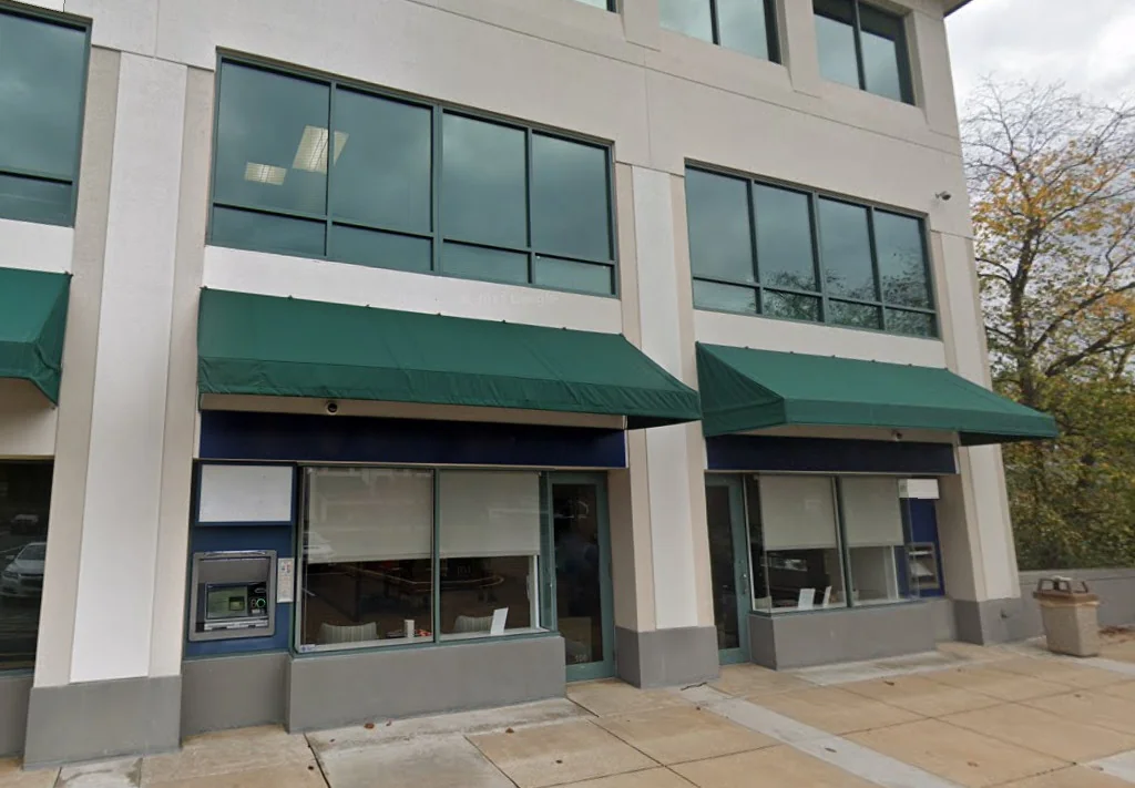 Two Greenville Crossing — Lease in Greenville, DE, photo 1 of 8