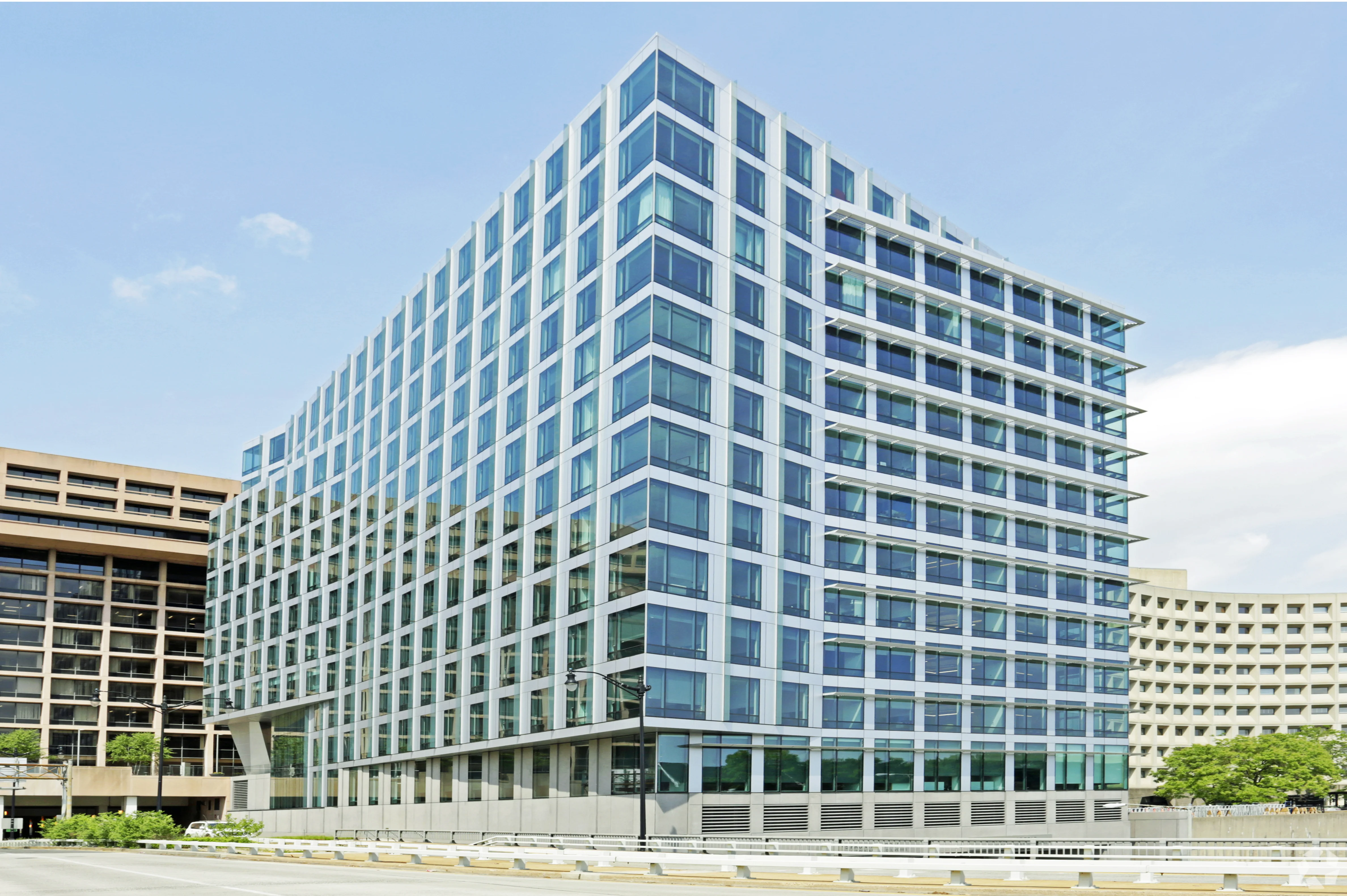 L'Enfant Plaza - photo 7 - Washington, DC