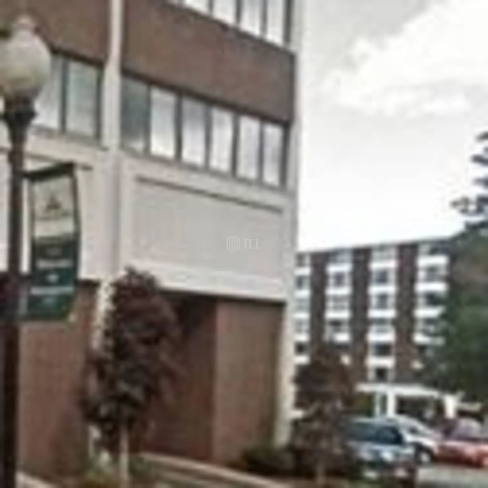 Key Bank Building — Lease in Painesville, OH, photo 3 of 4