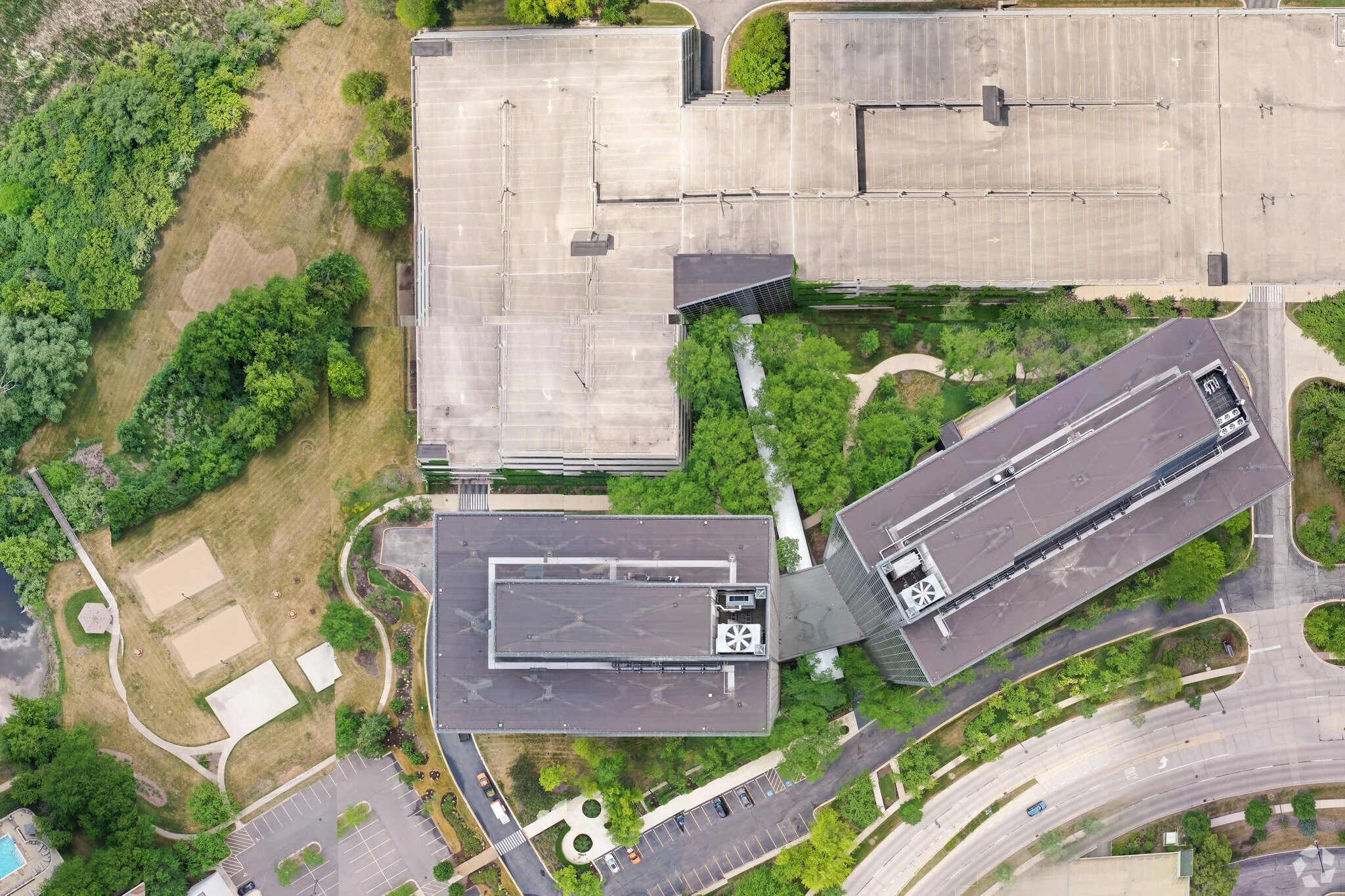 200 North Martingale - photo 9 - Schaumburg, IL