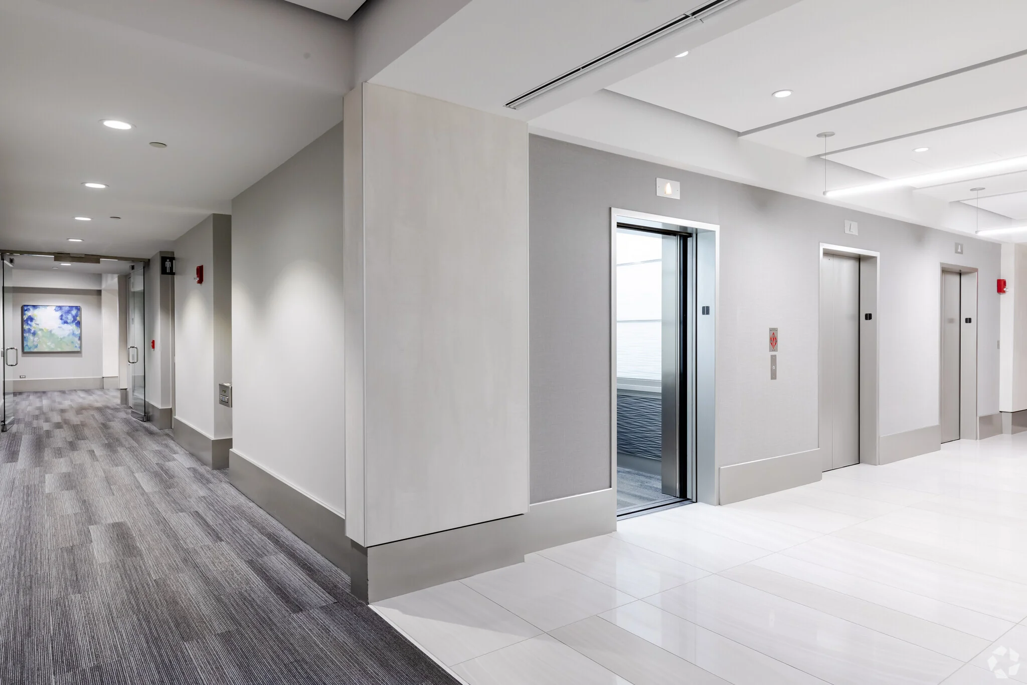 200 North Martingale - photo 10 - Schaumburg, IL