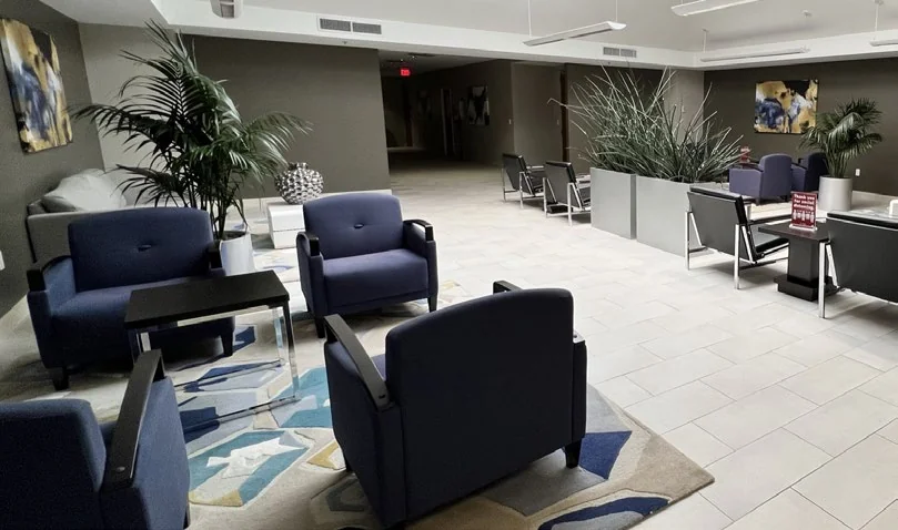 State National Centre — Lease in Bedford, TX, photo 2 of 8