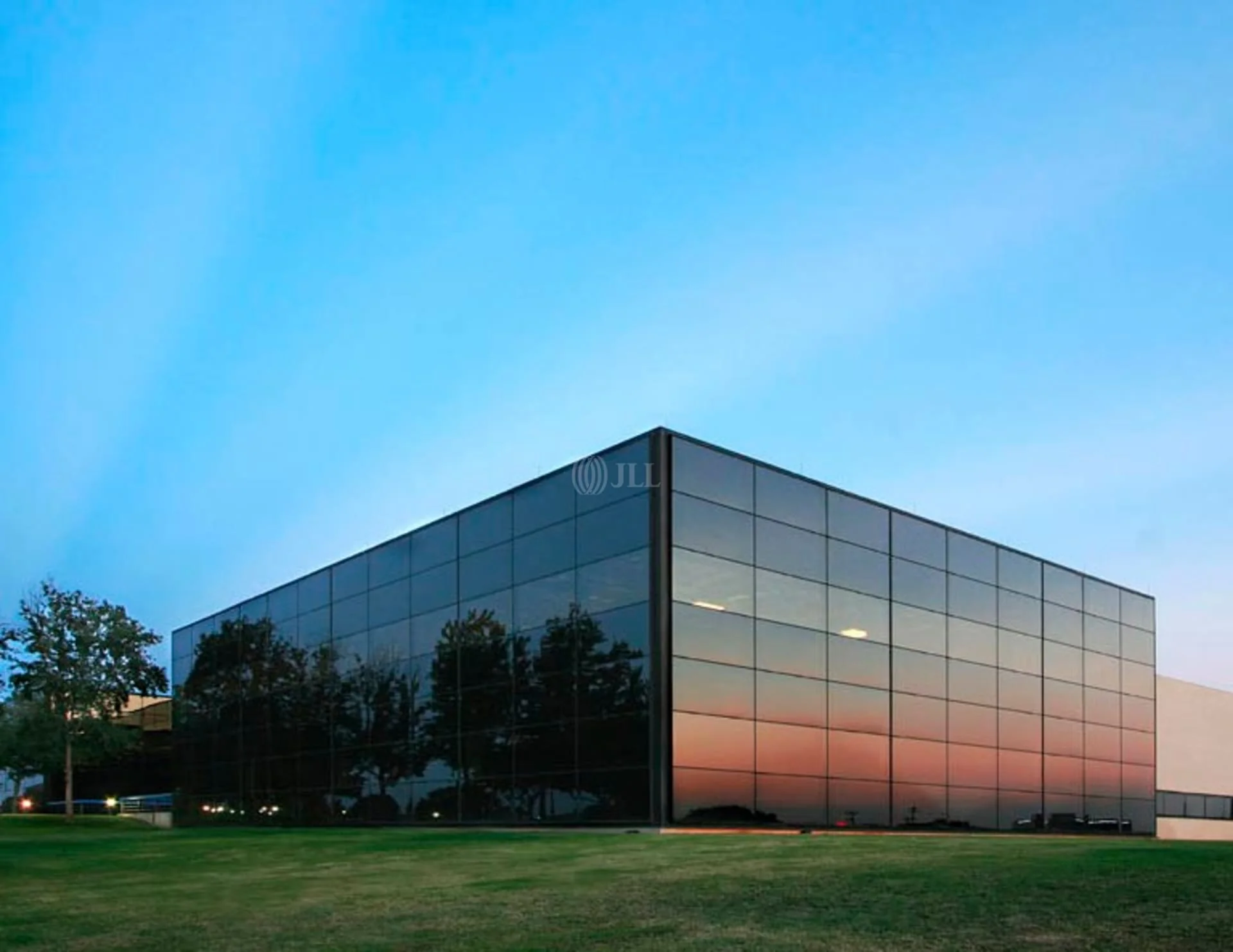 State National Centre — Lease in Bedford, TX, photo 7 of 8