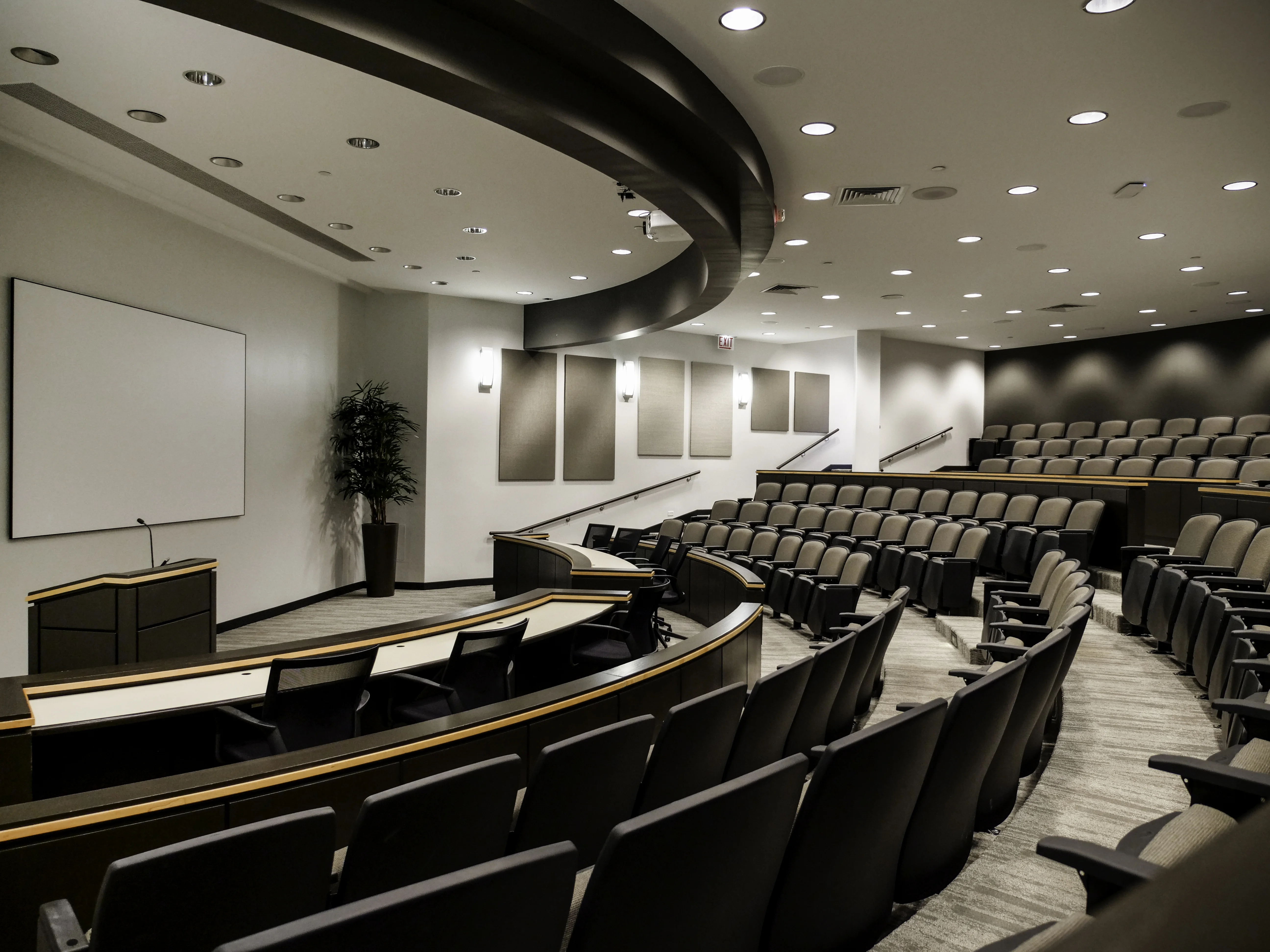75 Tri State — Lease in Lincolnshire, IL, photo 5 of 8