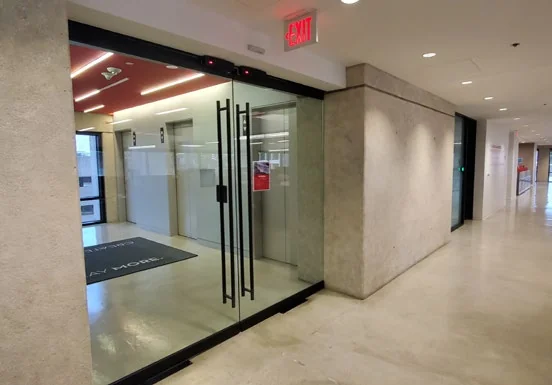 Burnett Plaza — Lease in Fort Worth, TX, photo 4 of 8