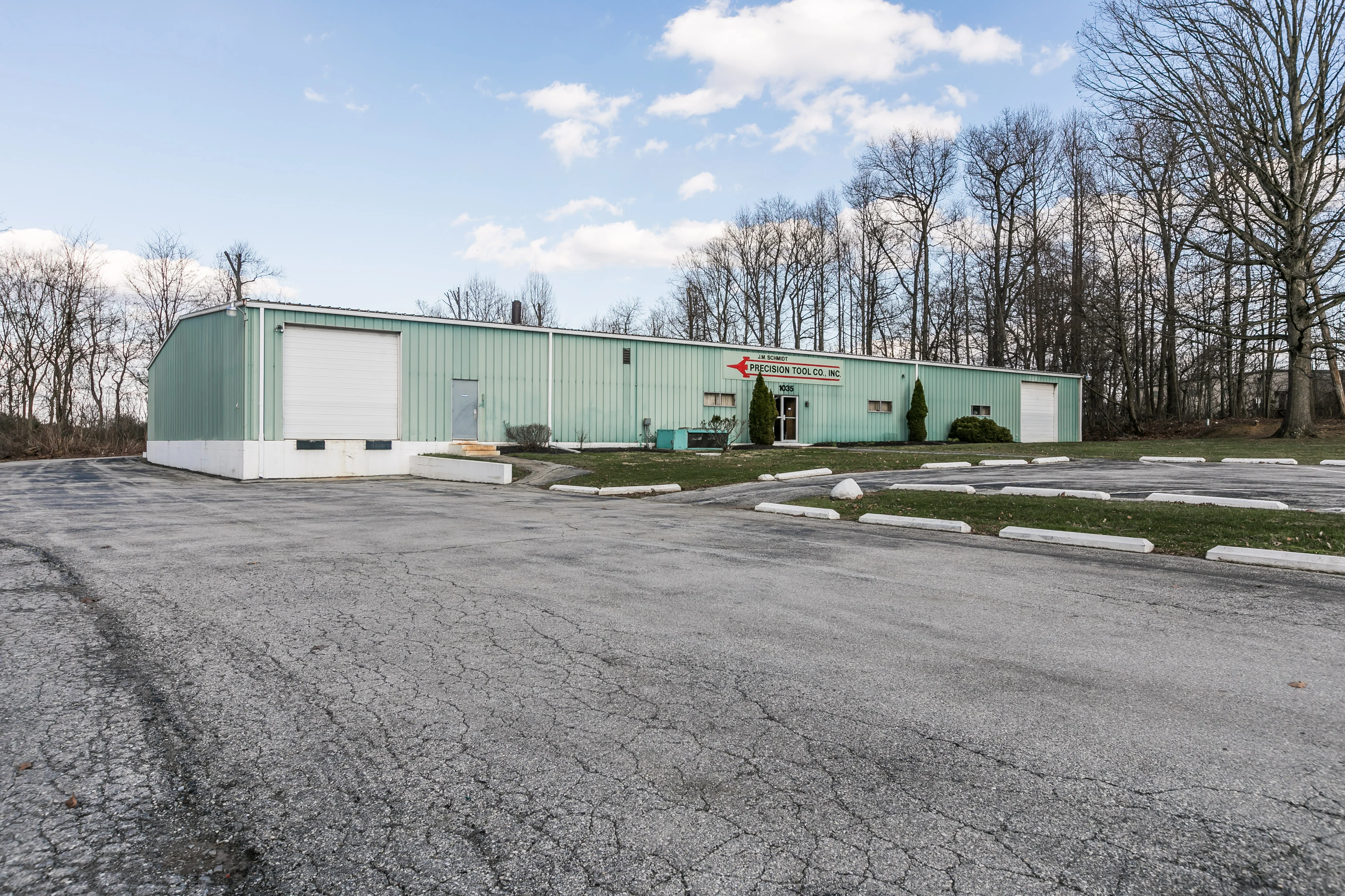 1035 Saunders Ln — Lease in West Chester, PA, photo 1 of 5