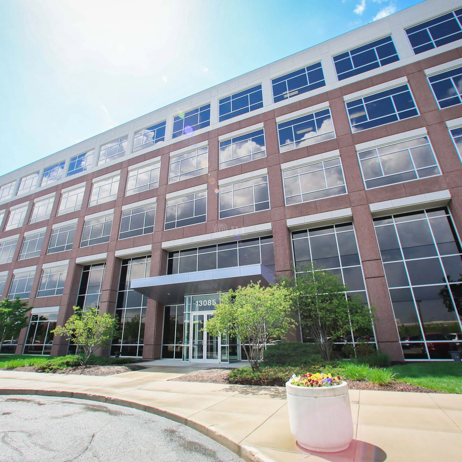Hamilton Crossing VI — Lease in Carmel, IN, photo 5 of 8