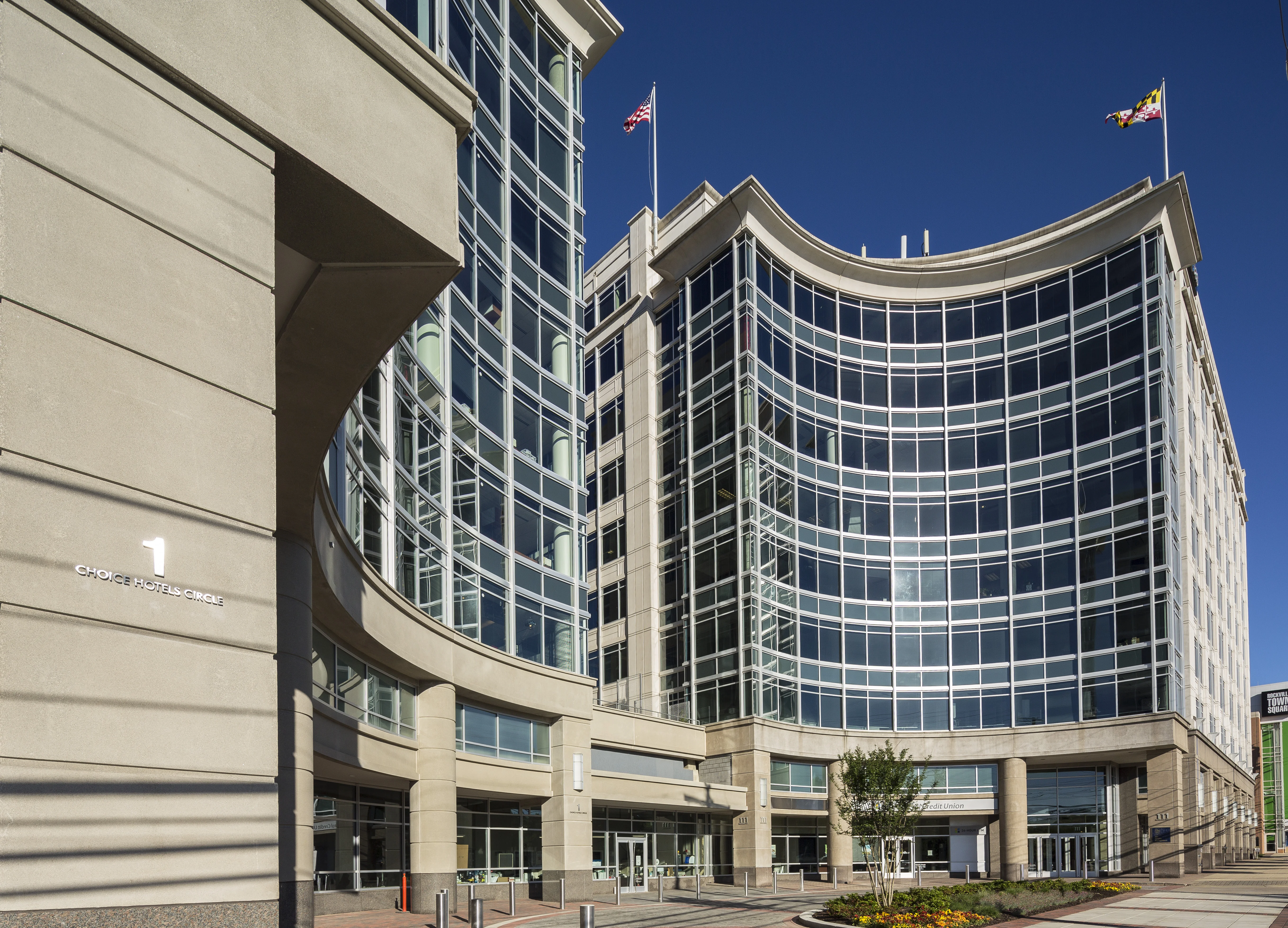 Rockville Metro Plaza I — Lease in Rockville, MD, photo 2 of 8