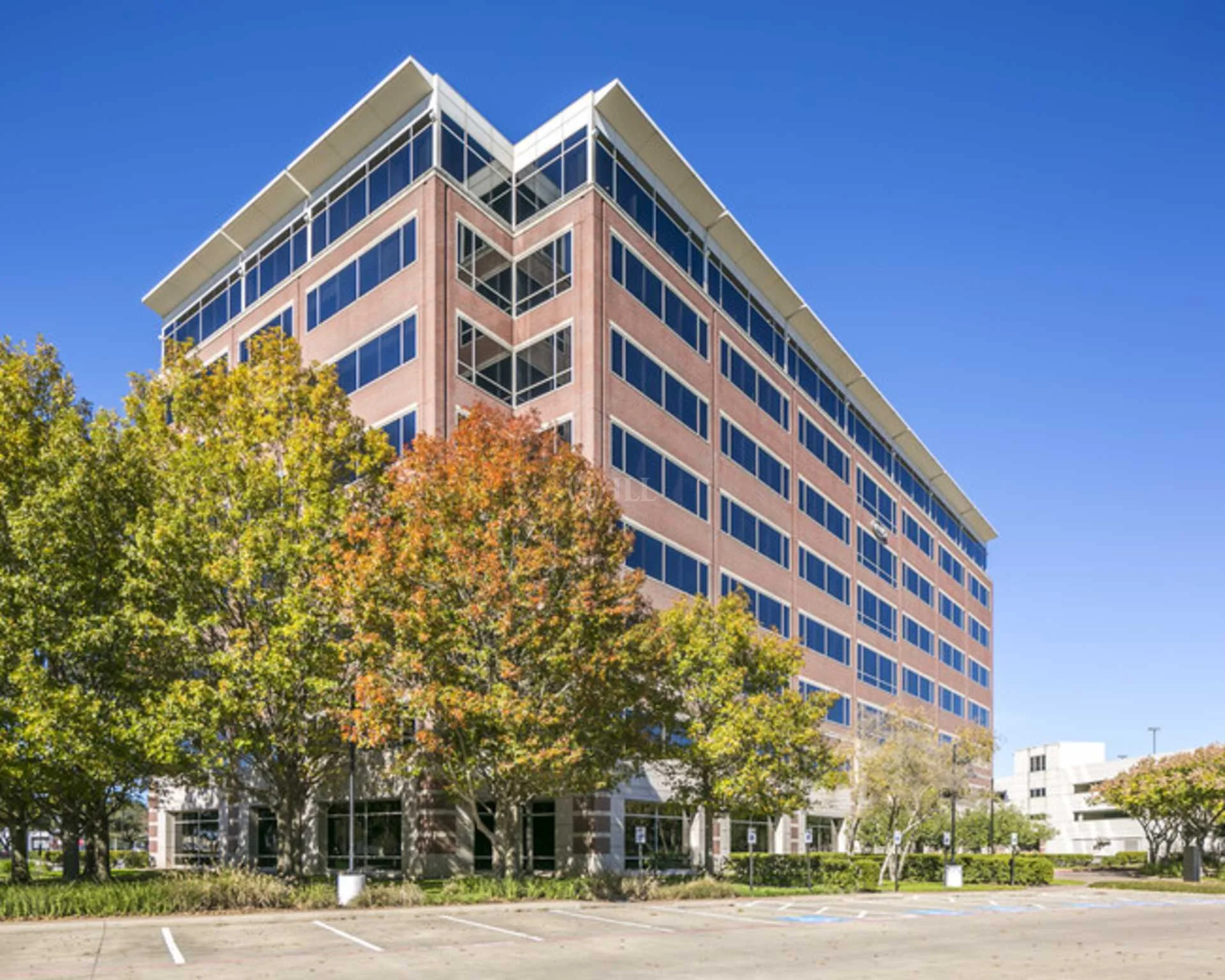 Sugar Creek I — Lease in Sugar Land, TX, photo 4 of 8
