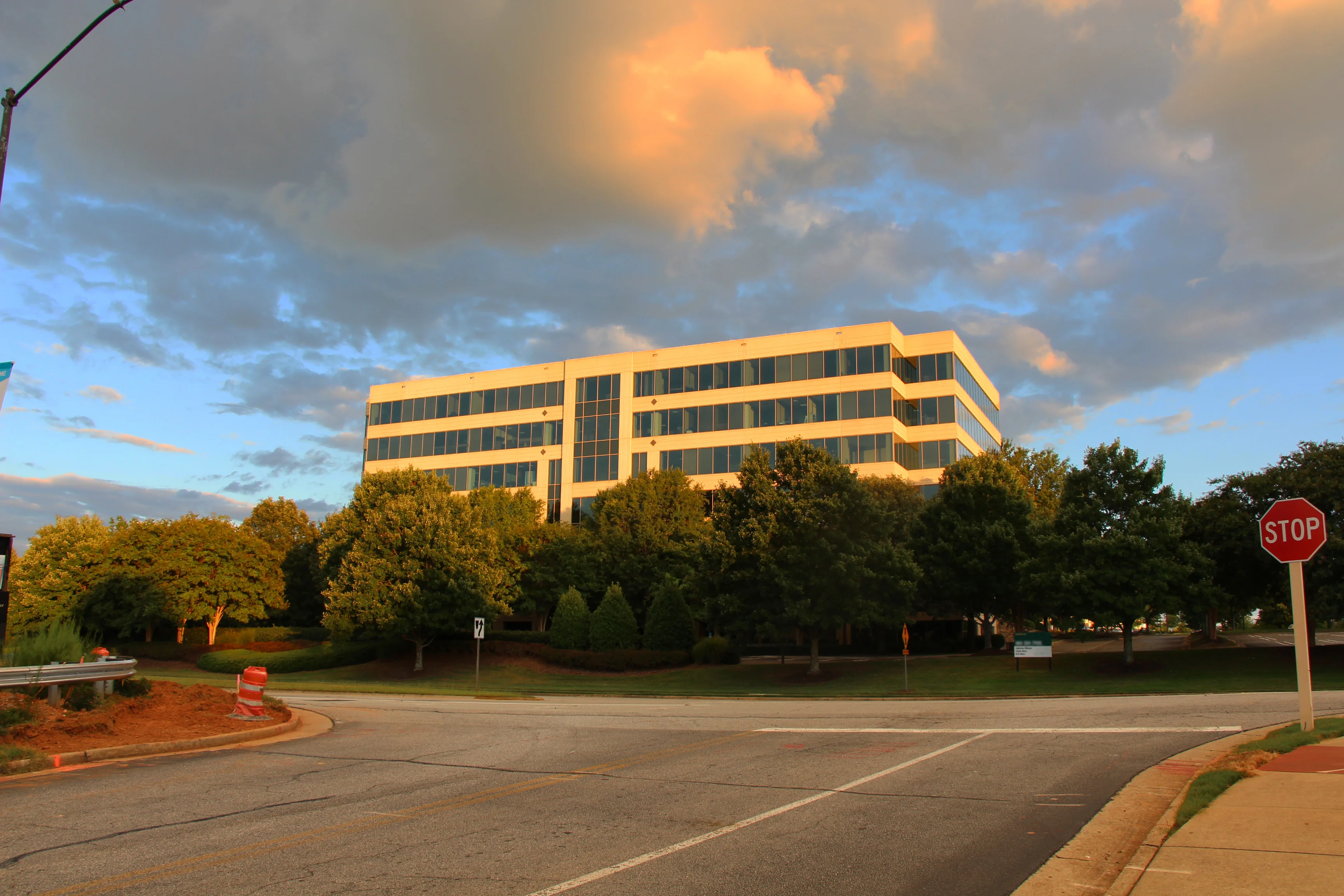Overlook at Sugarloaf — Lease in Duluth, GA, photo 2 of 8