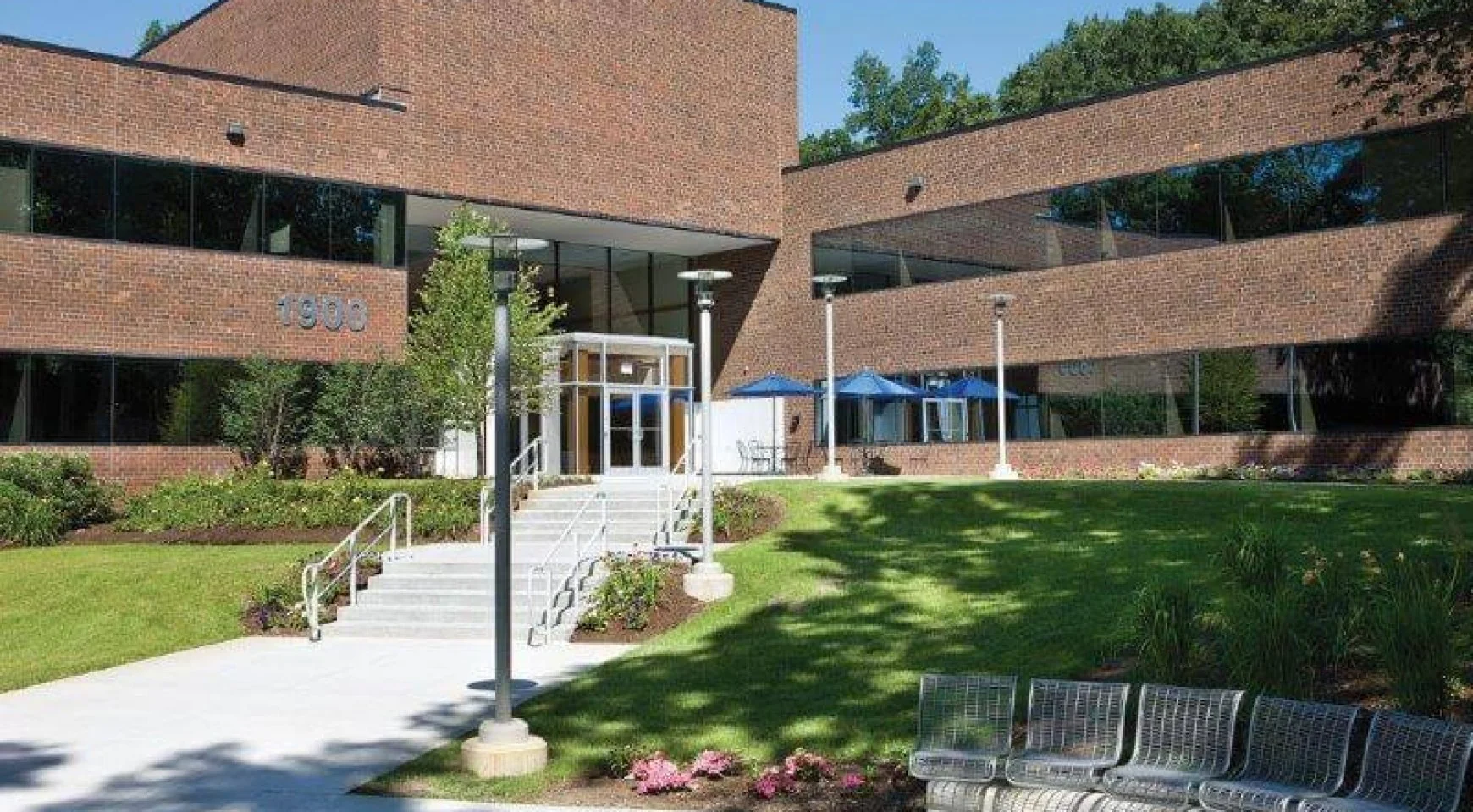 1900 West Park — Lease in Westborough, MA, photo 1 of 8