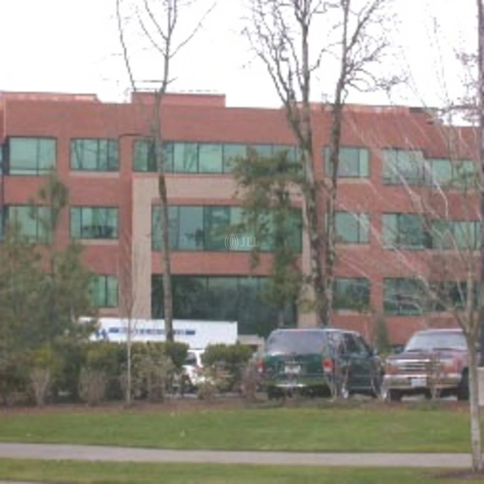 Creekside Six — Lease in Beaverton, OR, photo 2 of 5