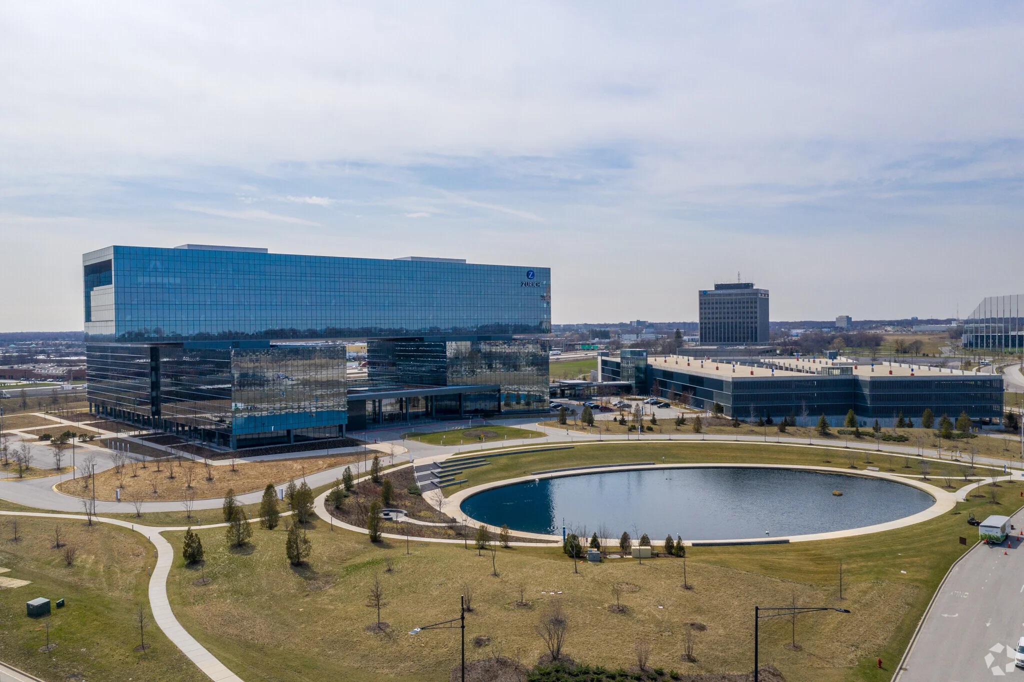 Zurich NA HQ — Lease in Schaumburg, IL, photo 3 of 8