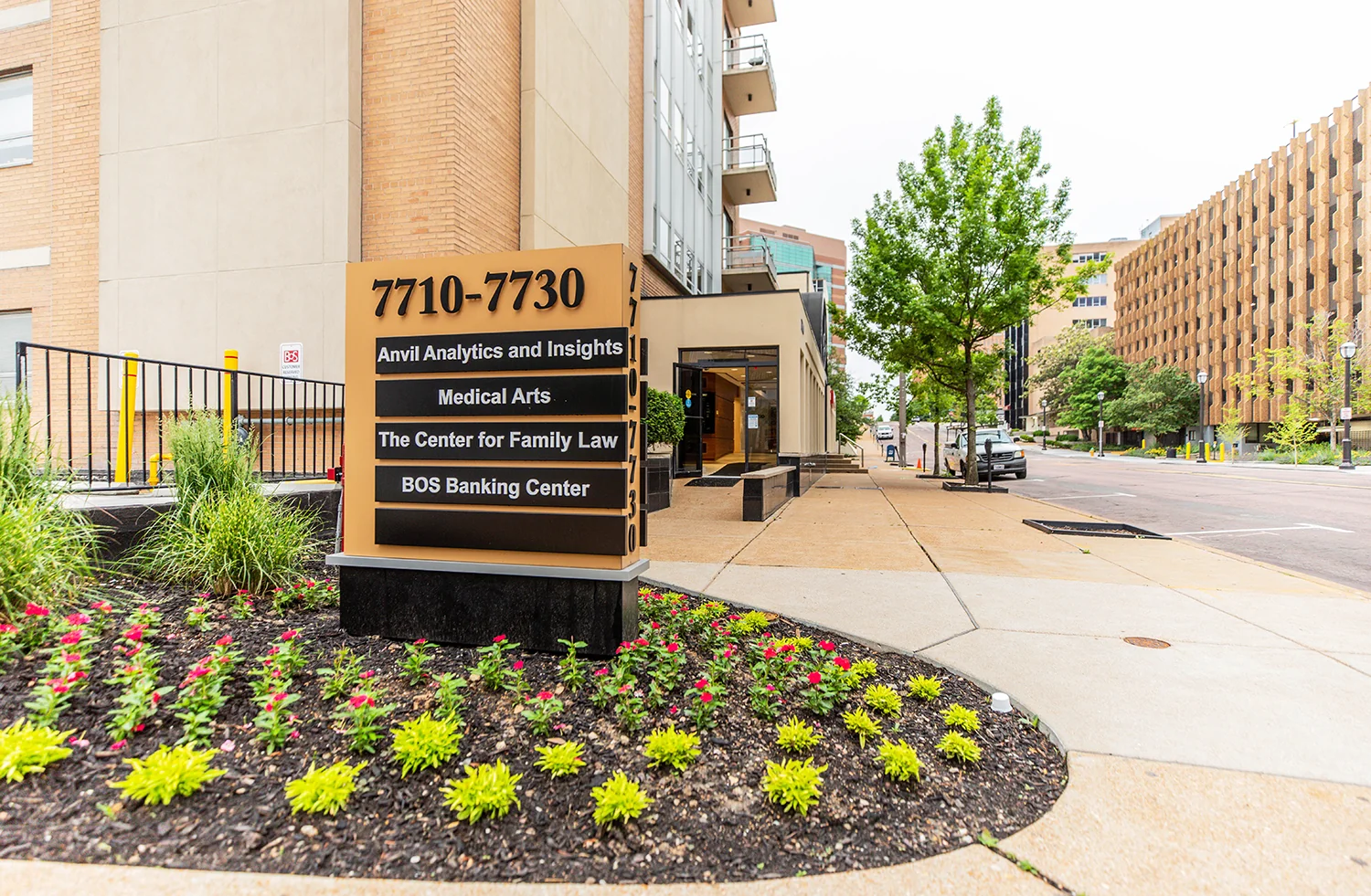 Carondelet West — Lease in St Louis, MO, photo 3 of 8