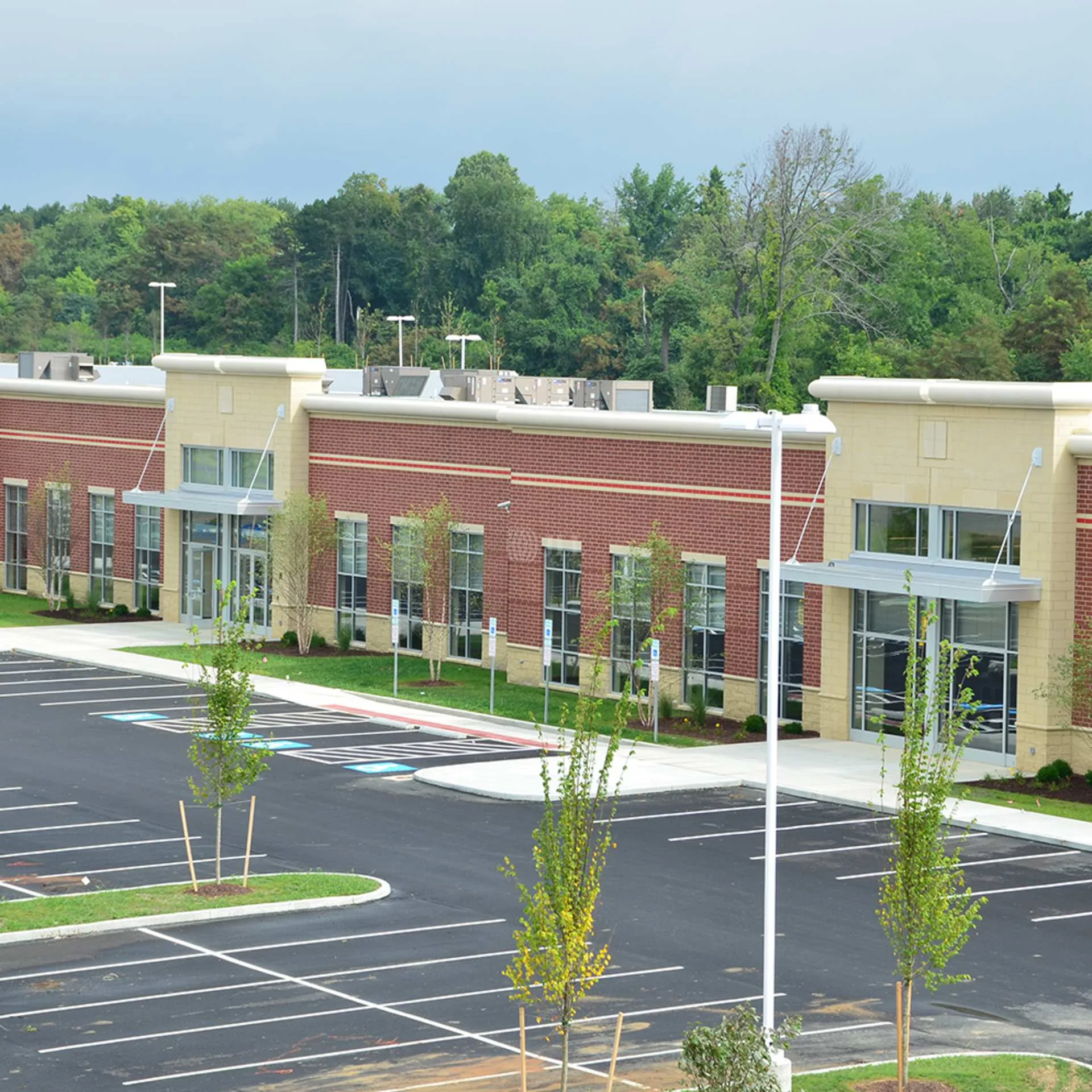 Pittsburgh International Business Park, Building 300 - photo 3 - Coraopolis, PA