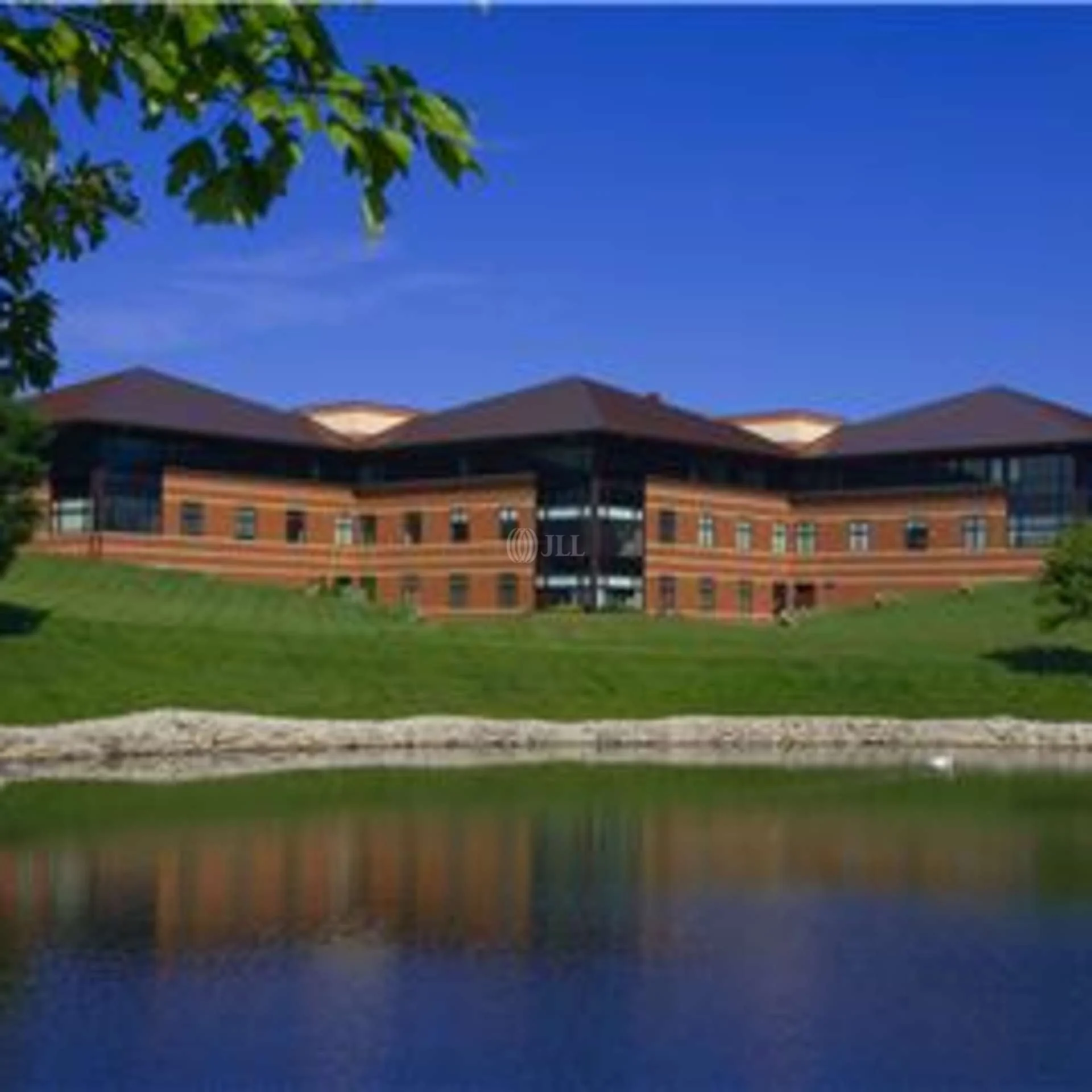 1601 W Lakes Pkwy — Lease in West Des Moines, IA, photo 3 of 5