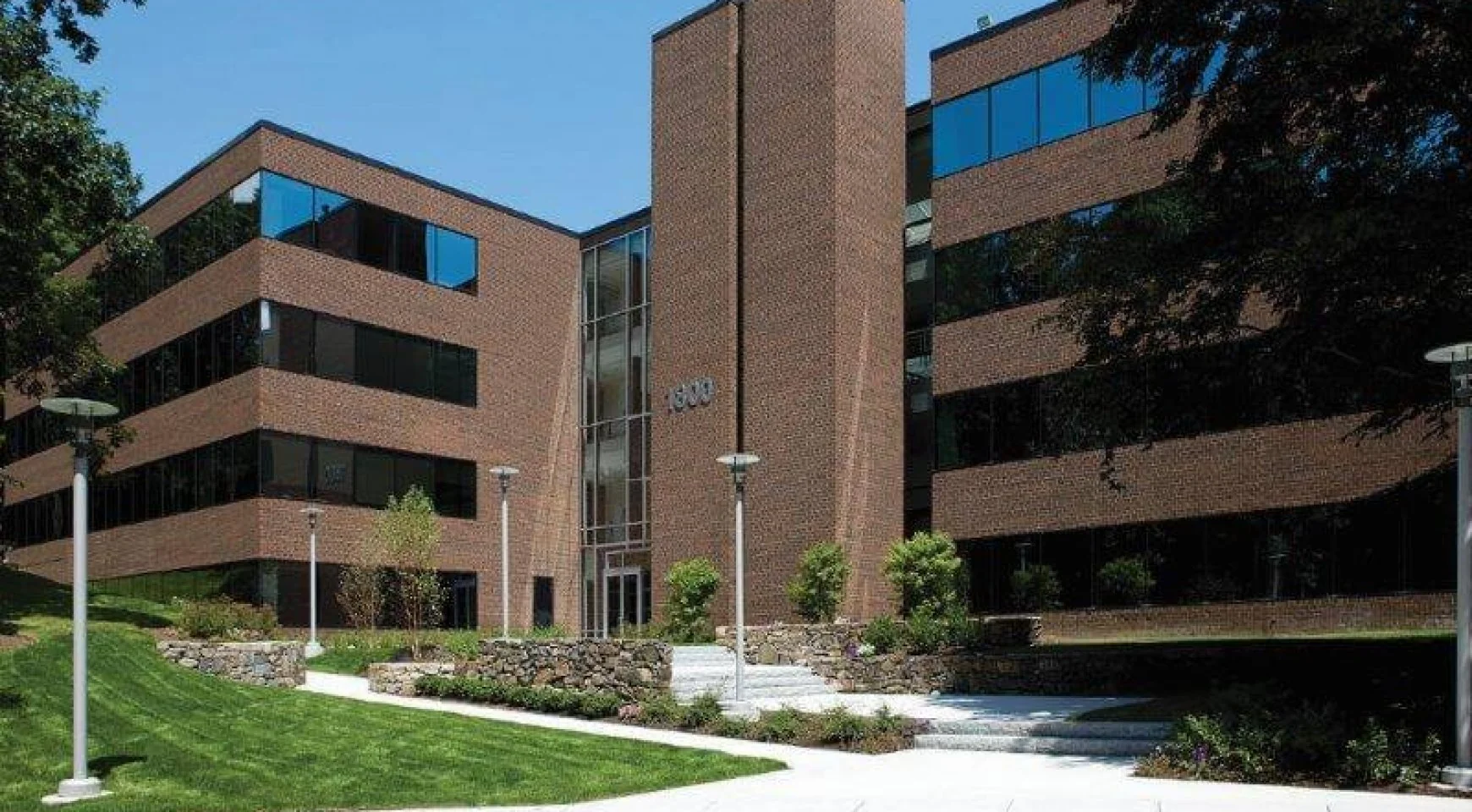 1800 West Park — Lease in Westborough, MA, photo 1 of 5