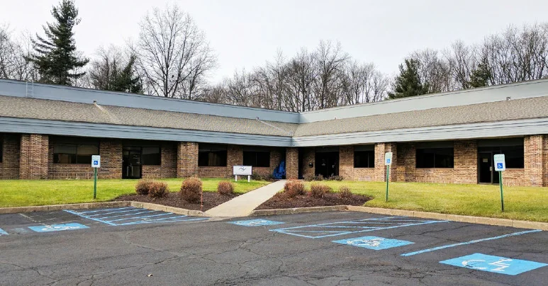Business Center Drive 700 — Lease in Horsham, PA, photo 2 of 8