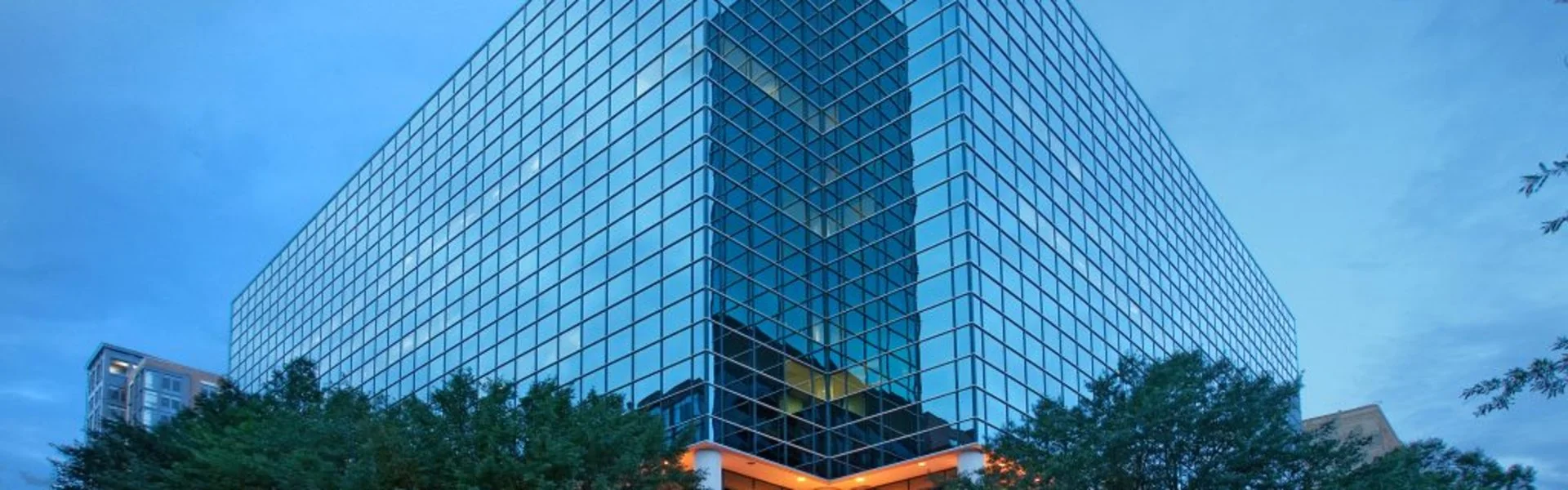 Arlington Plaza — Lease in Arlington, VA, photo 4 of 5