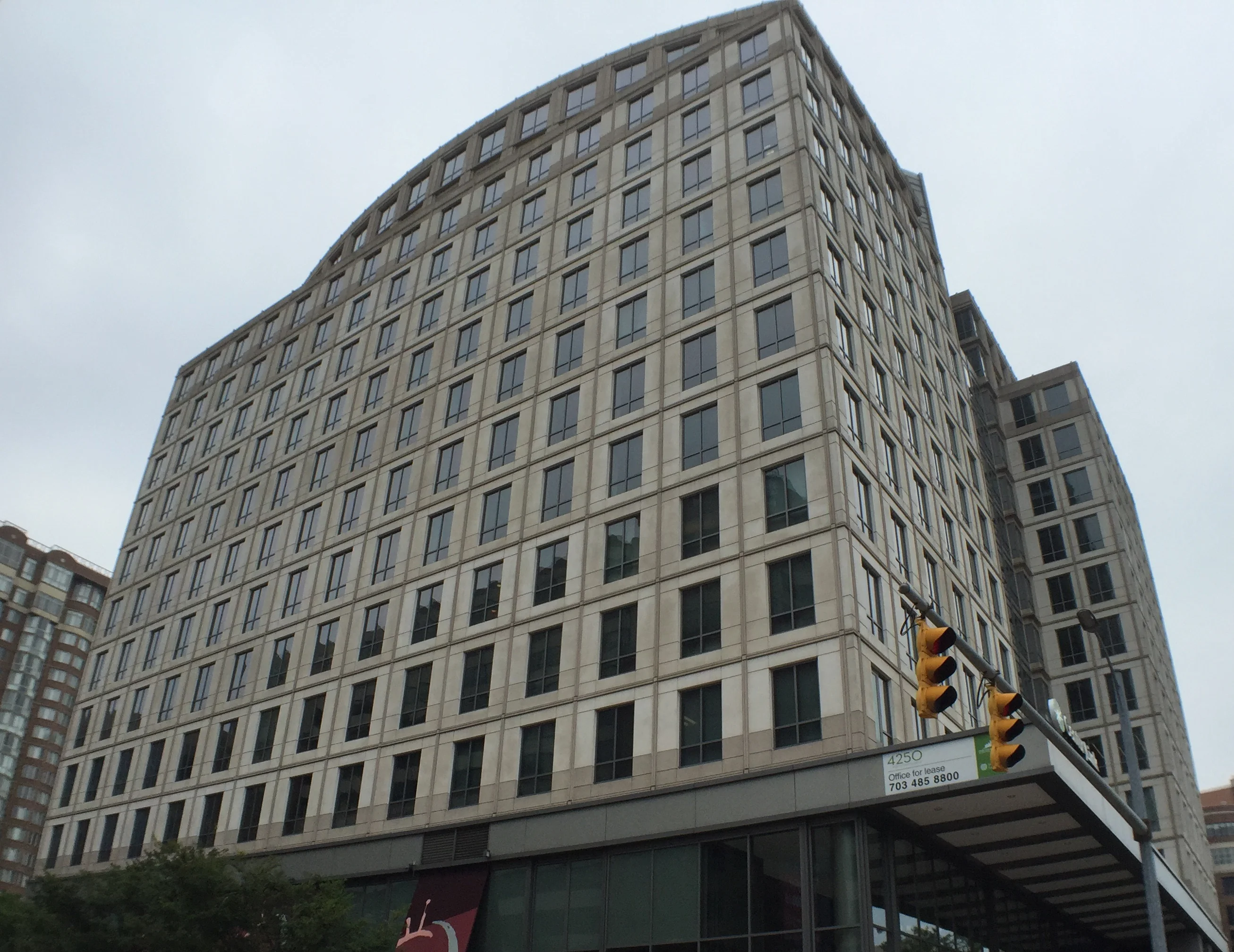 4250 N Fairfax Dr — Lease in Arlington, VA, photo 3 of 8