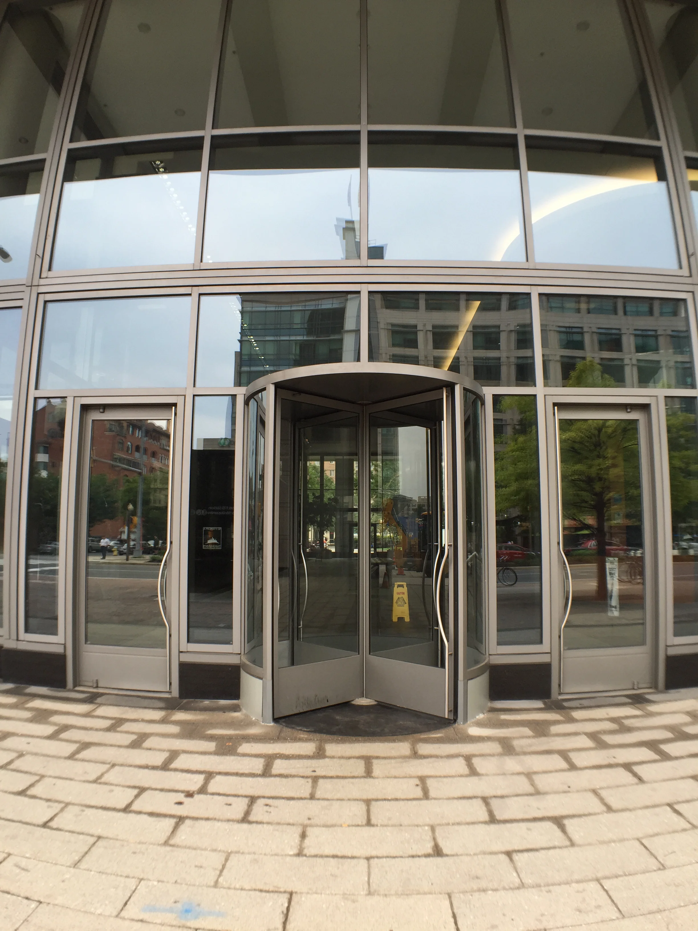 4250 N Fairfax Dr — Lease in Arlington, VA, photo 5 of 8