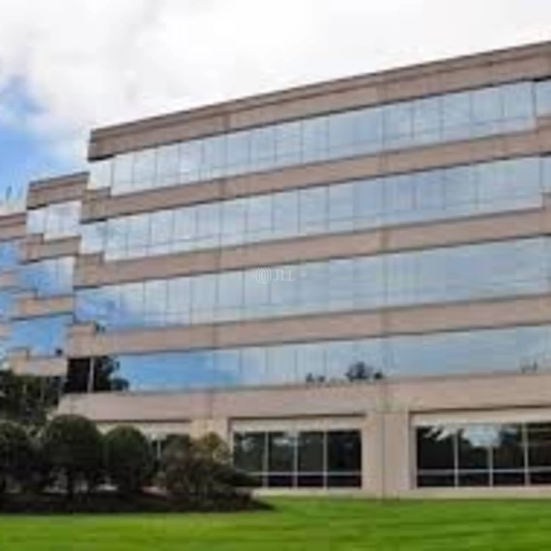 Liberty Hall I — Lease in Union, NJ, photo 3 of 4