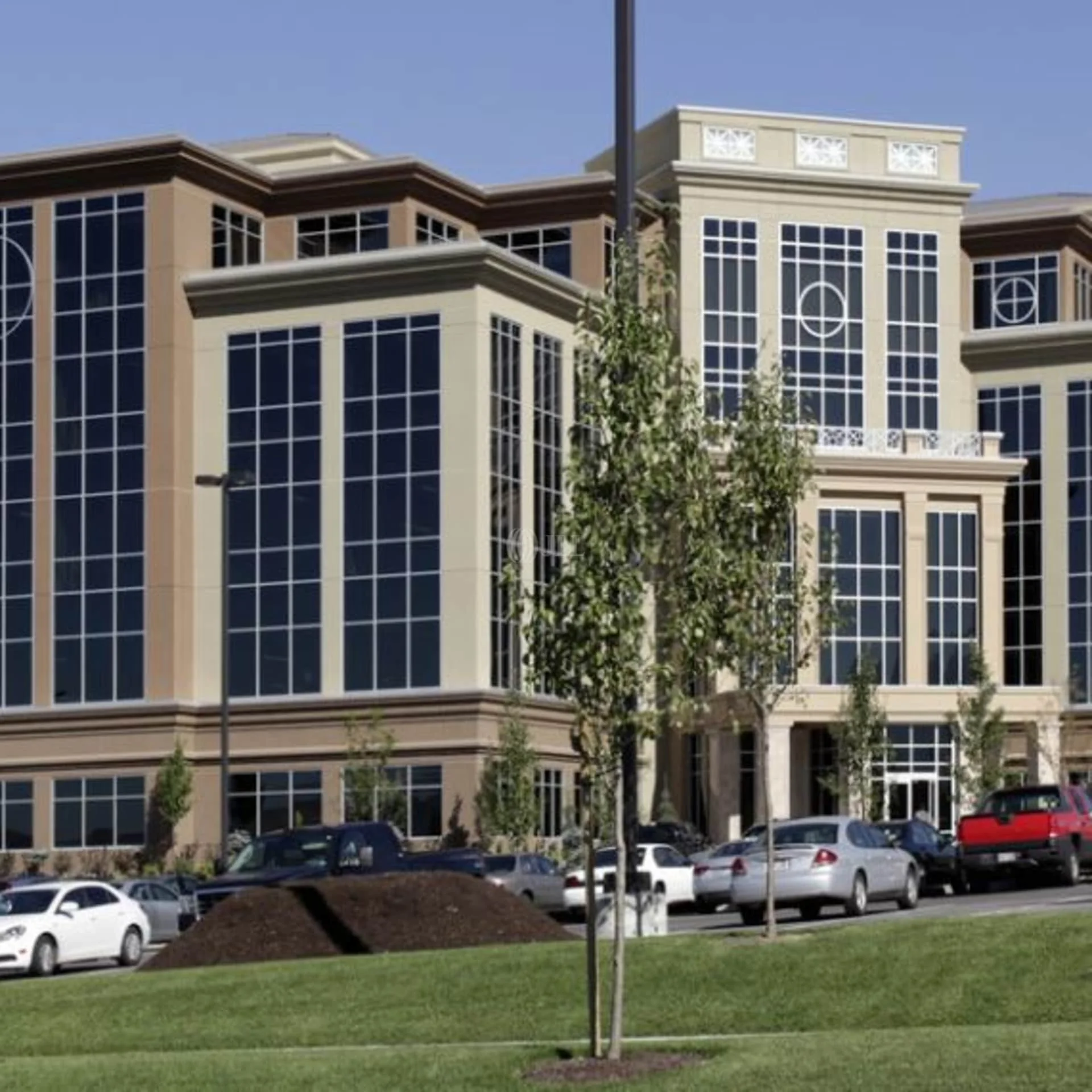 Thanksgiving Park Building 4 — Lease in Lehi, UT, photo 2 of 4
