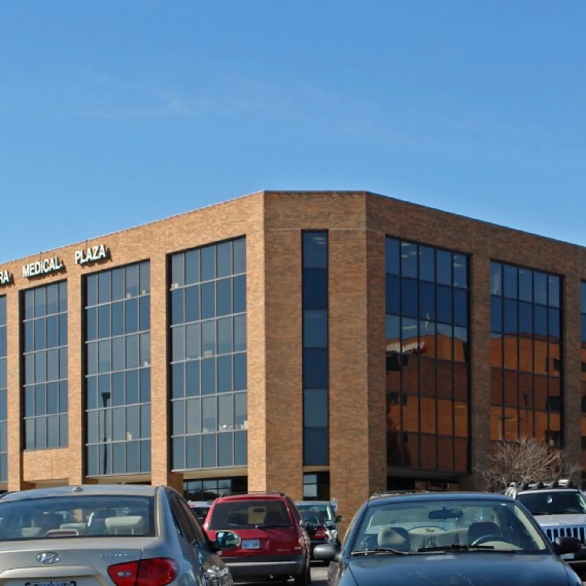 Quivira Medical Plaza — Lease in Lenexa, KS, photo 1 of 1
