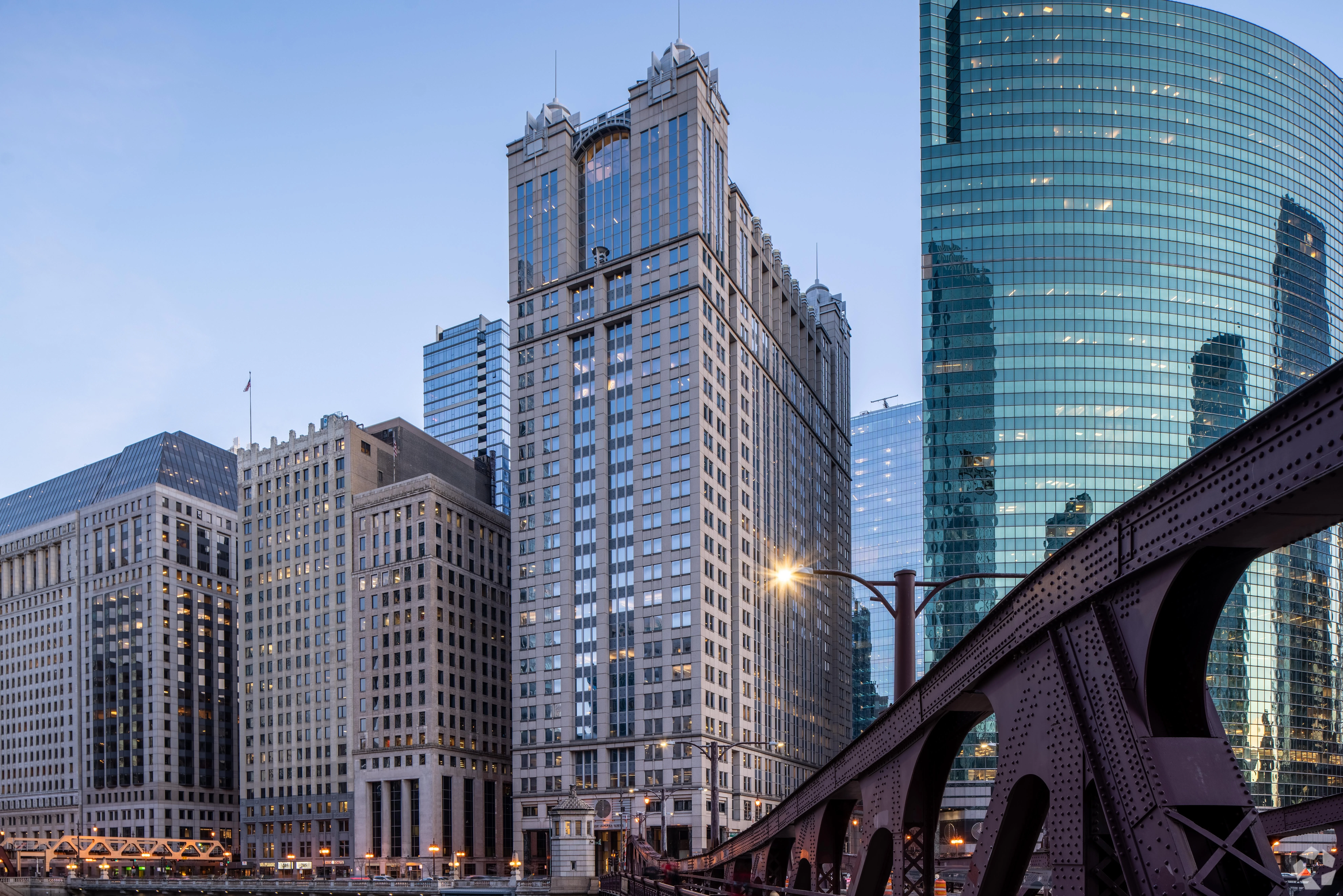 225 Wacker
