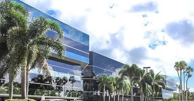 Peninsula Plaza — Lease in Boca Raton, FL, photo 1 of 4