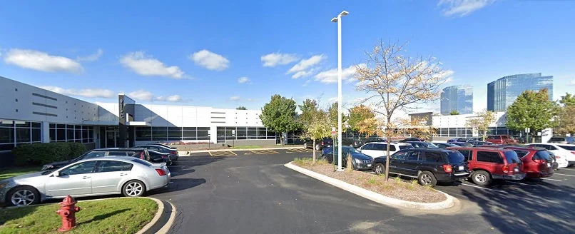 915 Parkway Corporate Place — Lease in Schaumburg, IL, photo 3 of 8