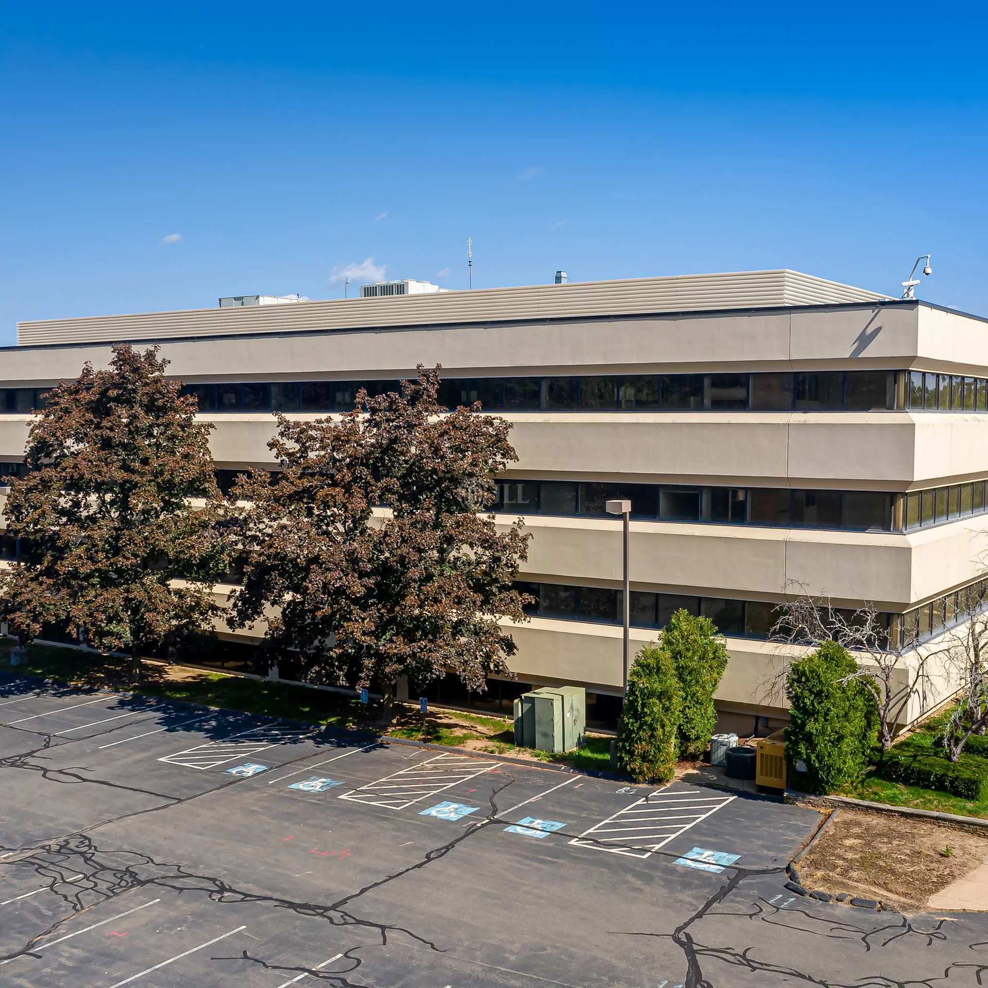 1 Targeting Centre — Lease in Windsor, CT, photo 3 of 4
