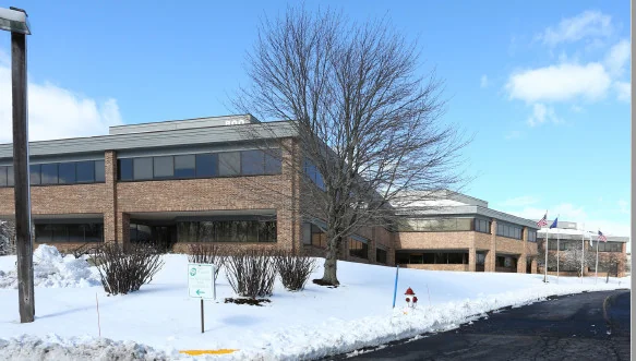 Business Center Drive 800 — Lease in Horsham, PA, photo 3 of 8
